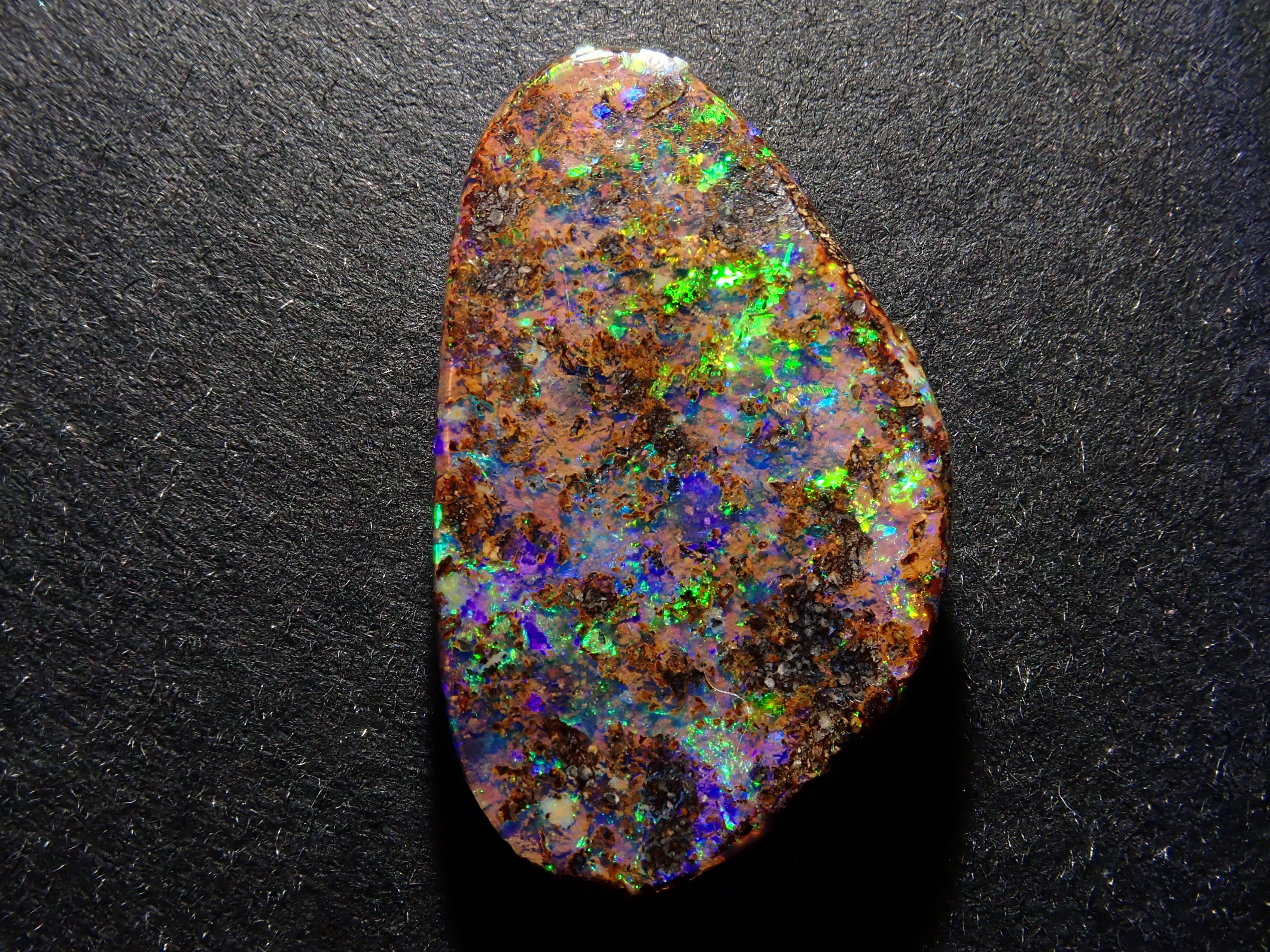 【2/8 22時販売】オーストラリア産ボルダーオパール 6.152ctルース