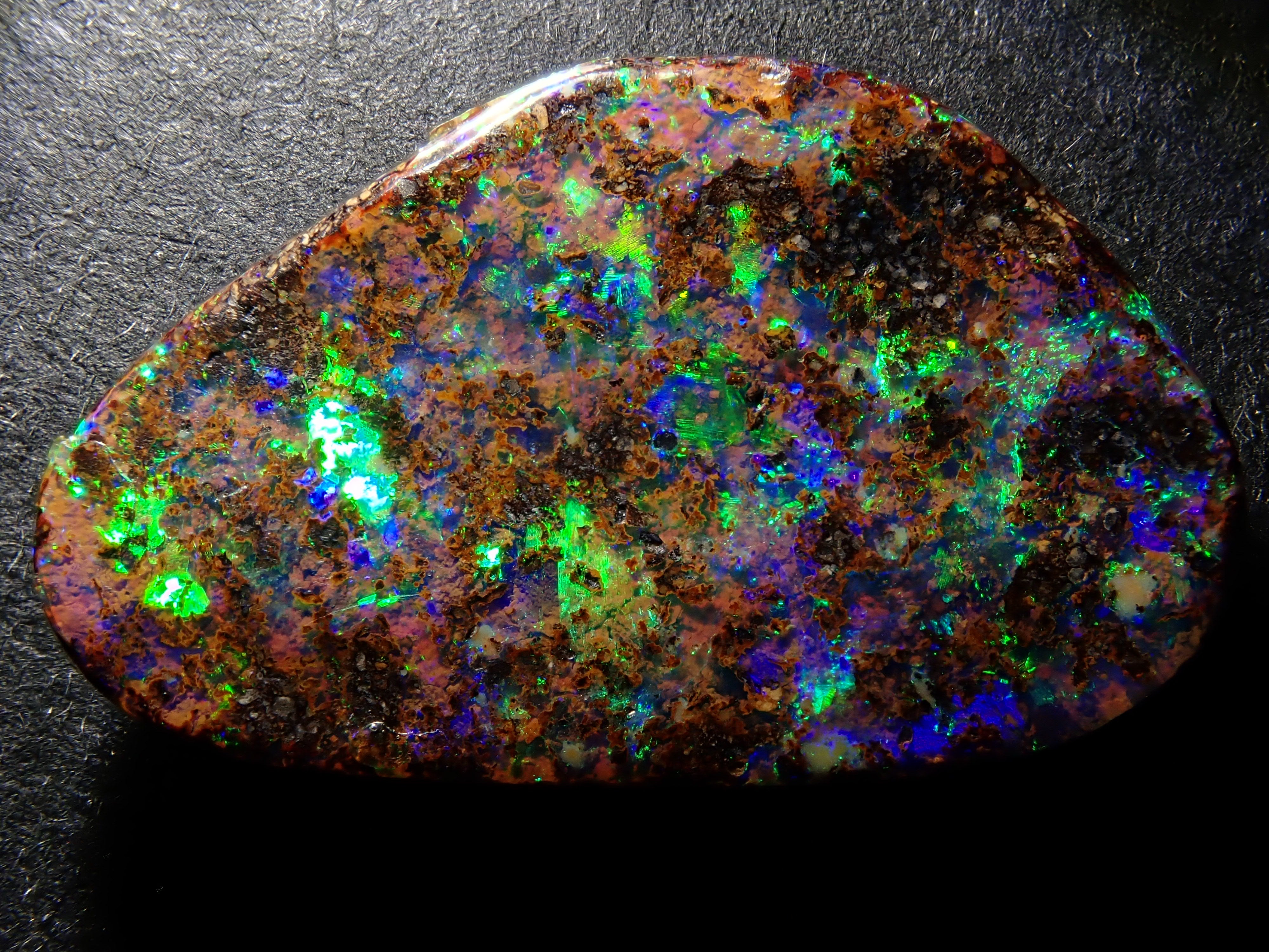 【2/8 22時販売】オーストラリア産ボルダーオパール 6.152ctルース