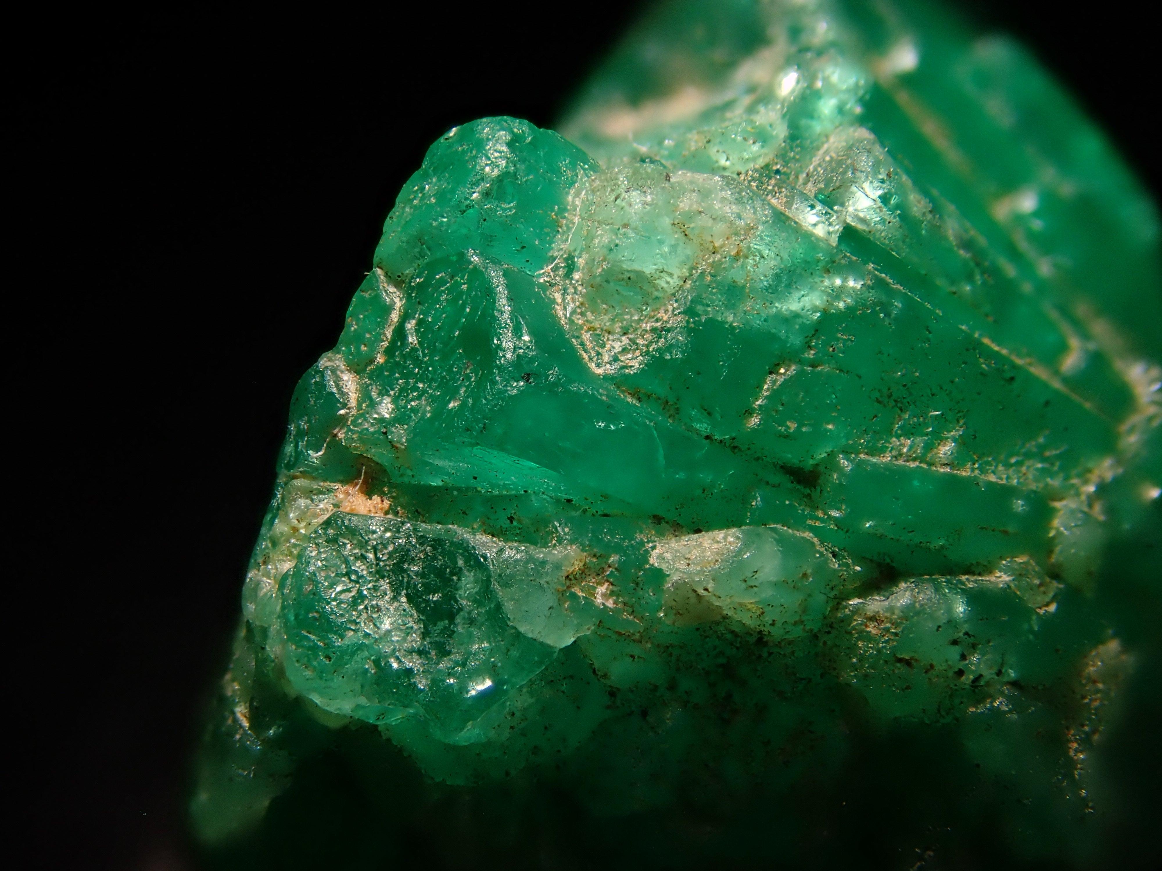 【2/10 22時販売】コロンビア産エメラルド 10.940ct原石