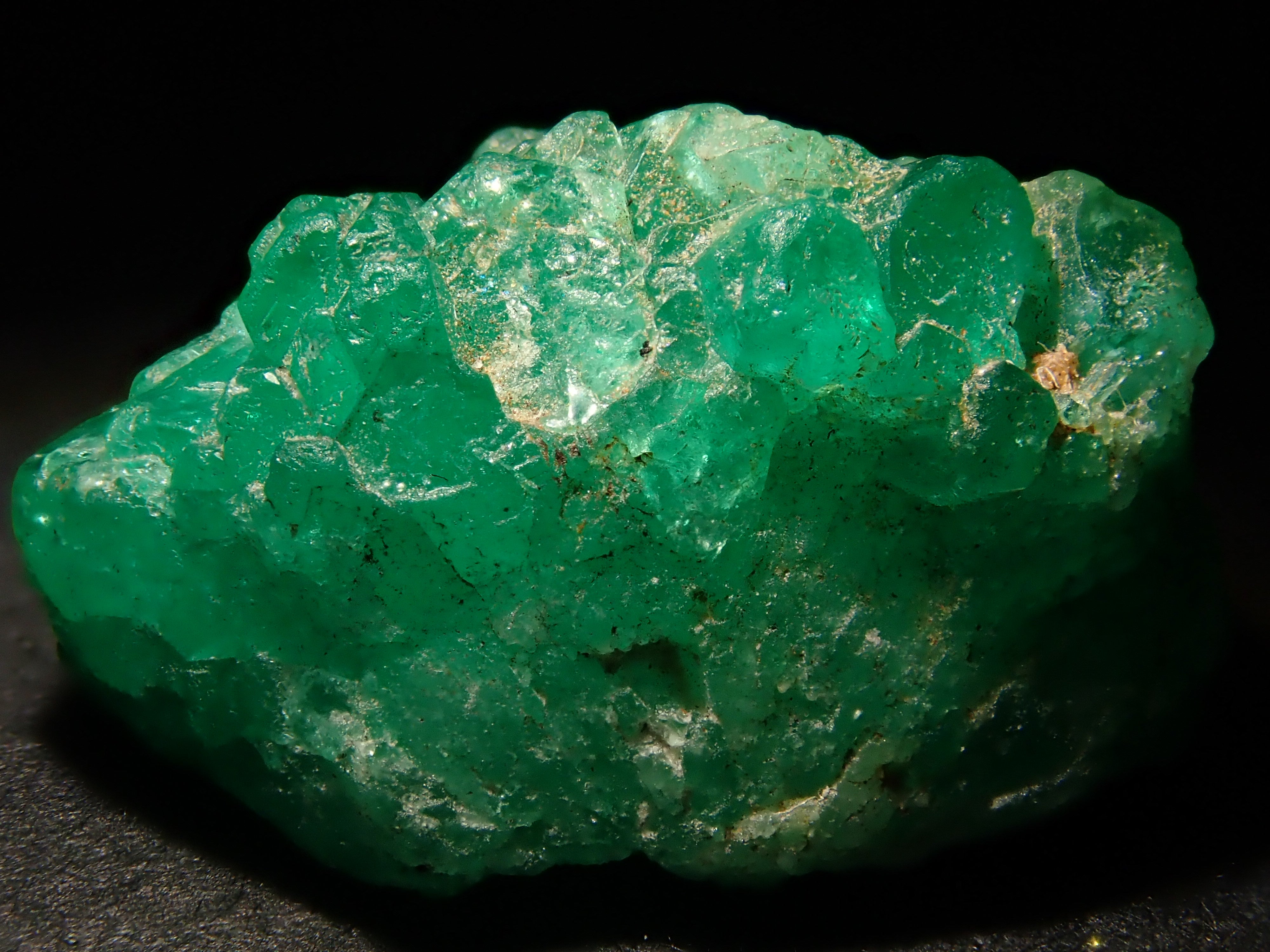 【2/10 22時販売】コロンビア産エメラルド 10.940ct原石