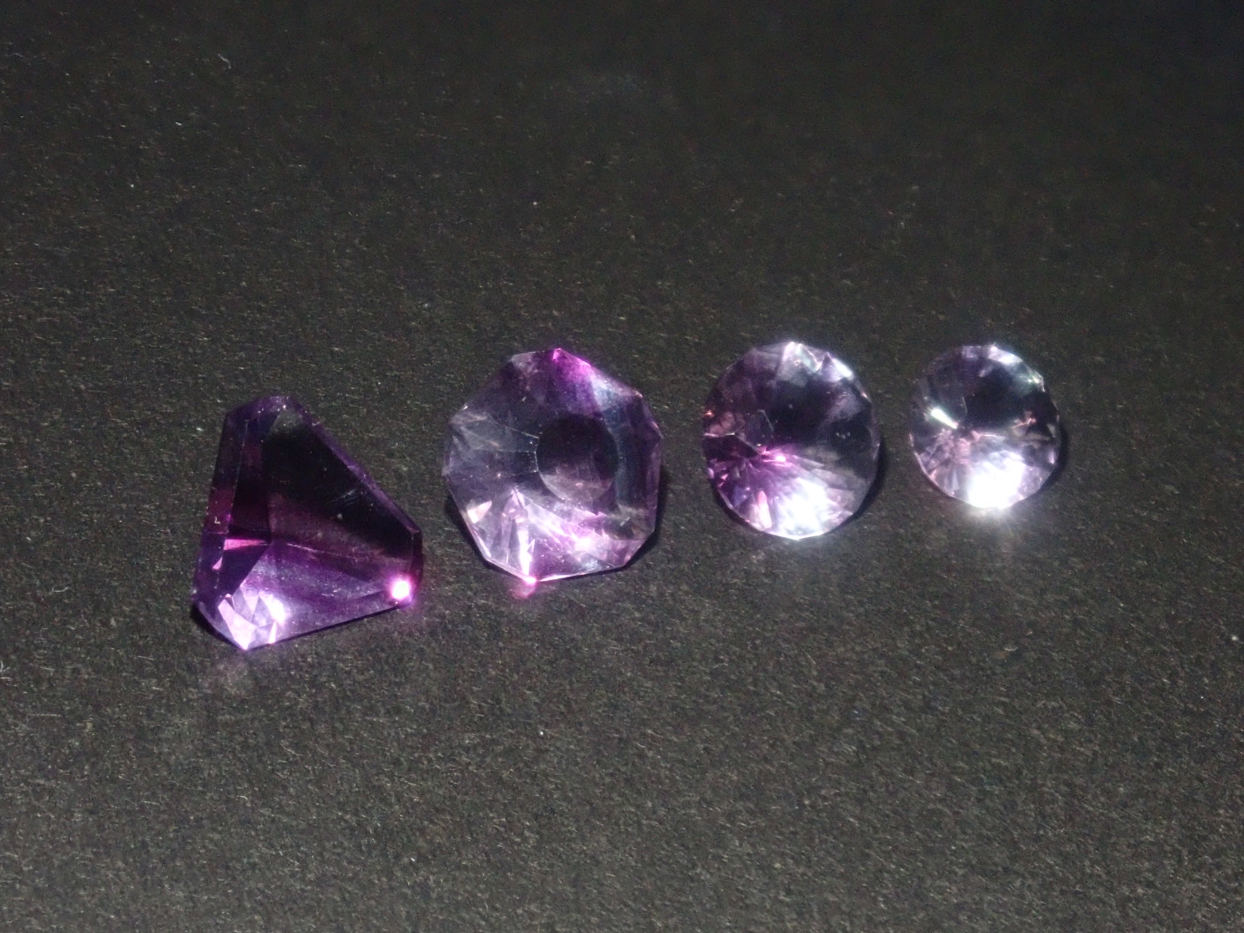 【2/22 22時販売】《限定13石》バイカラーガチャ💎通常79,800円のバイカラースフェーン、通常39,800円のパーティーカラーパライバトルマリンなど《複数購入割引有》