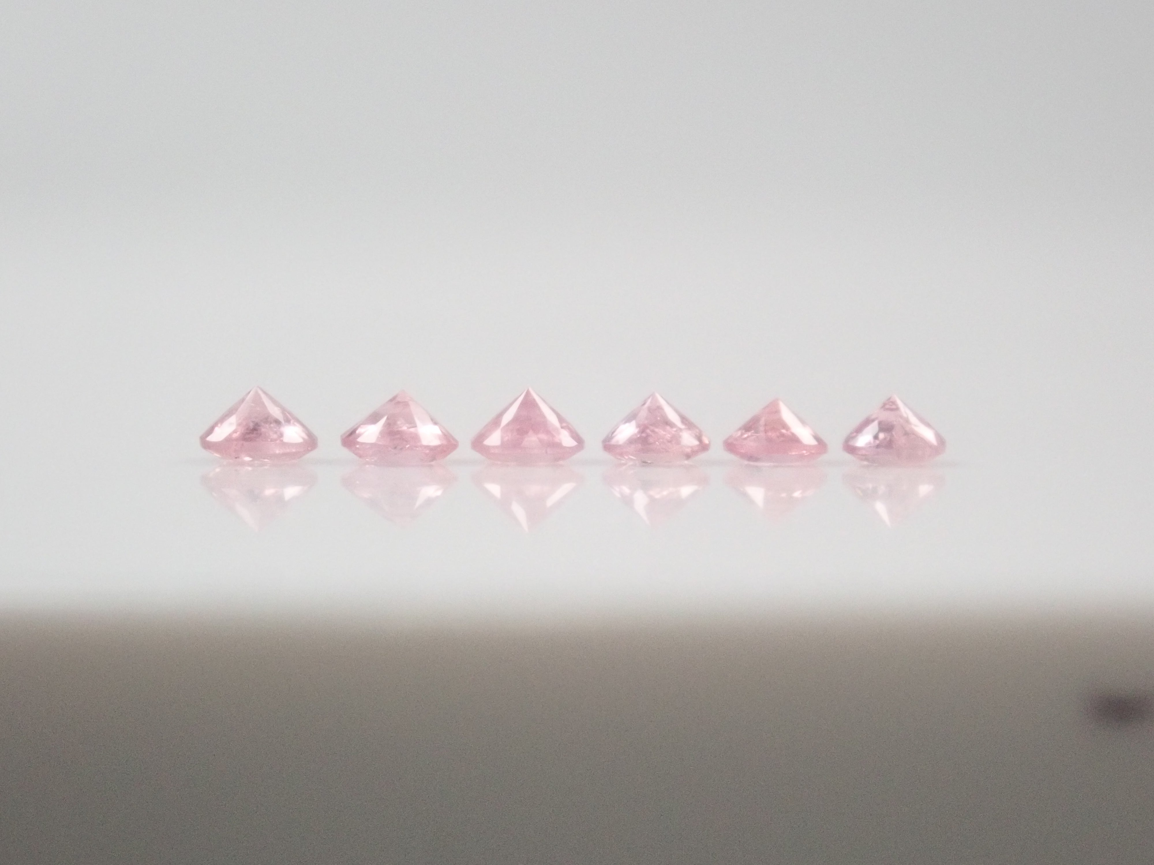 【2/11 22時販売】《限定6石》マダガスカル産ペツォッタイトガチャ(2.2~2.5mm,ラウンドカット)《複数購入割引有》