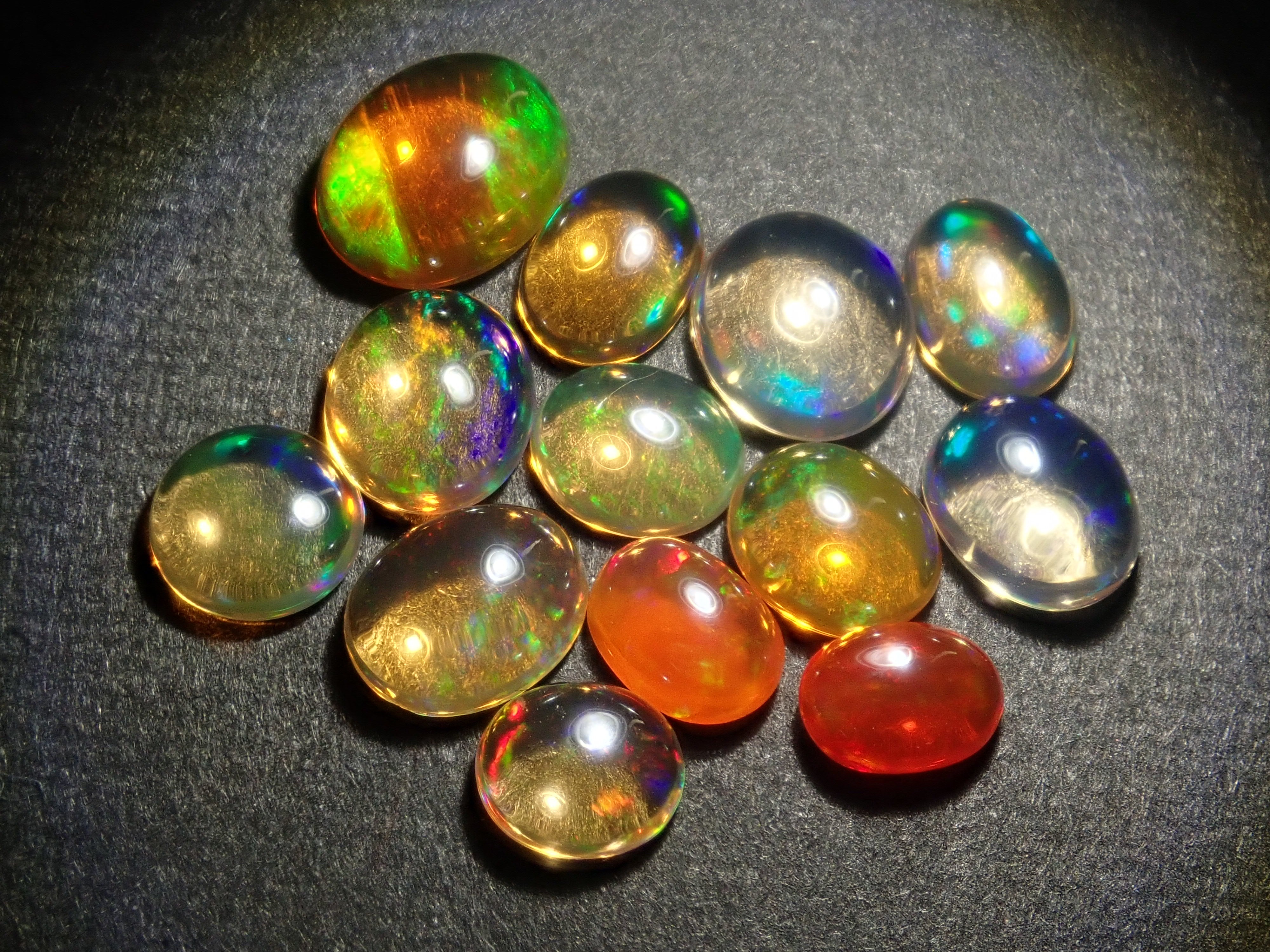 【2/22 22時販売】《限定13石》メキシコ産オパール(カボションカット)ガチャ《複数購入割引有》