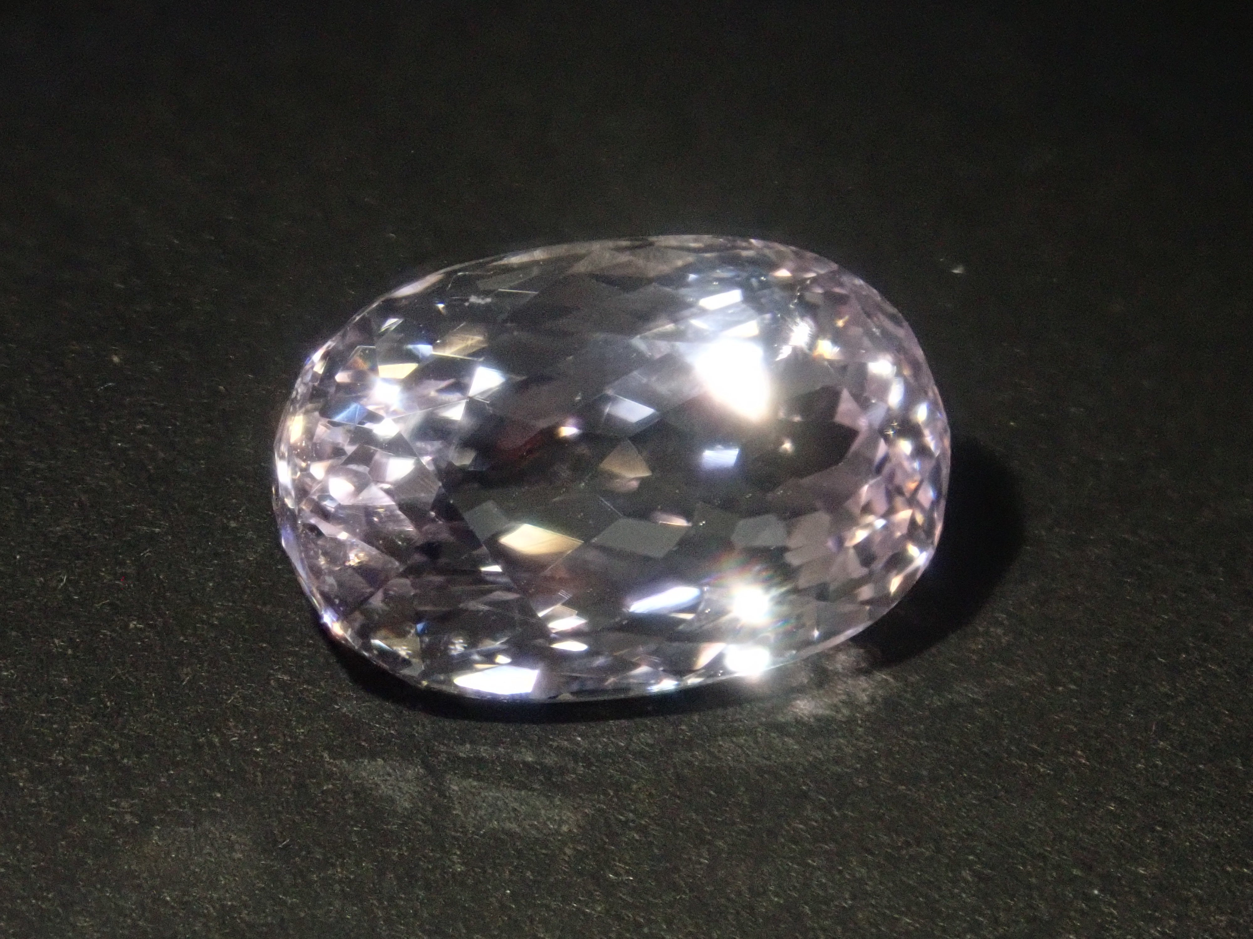 【2/14 22時販売】《限定12石》通常69,800円の20mmさくらインカットやダンデライオンカットを含む5ct以上ビッグジェムガチャ💎《複数購入割引有》