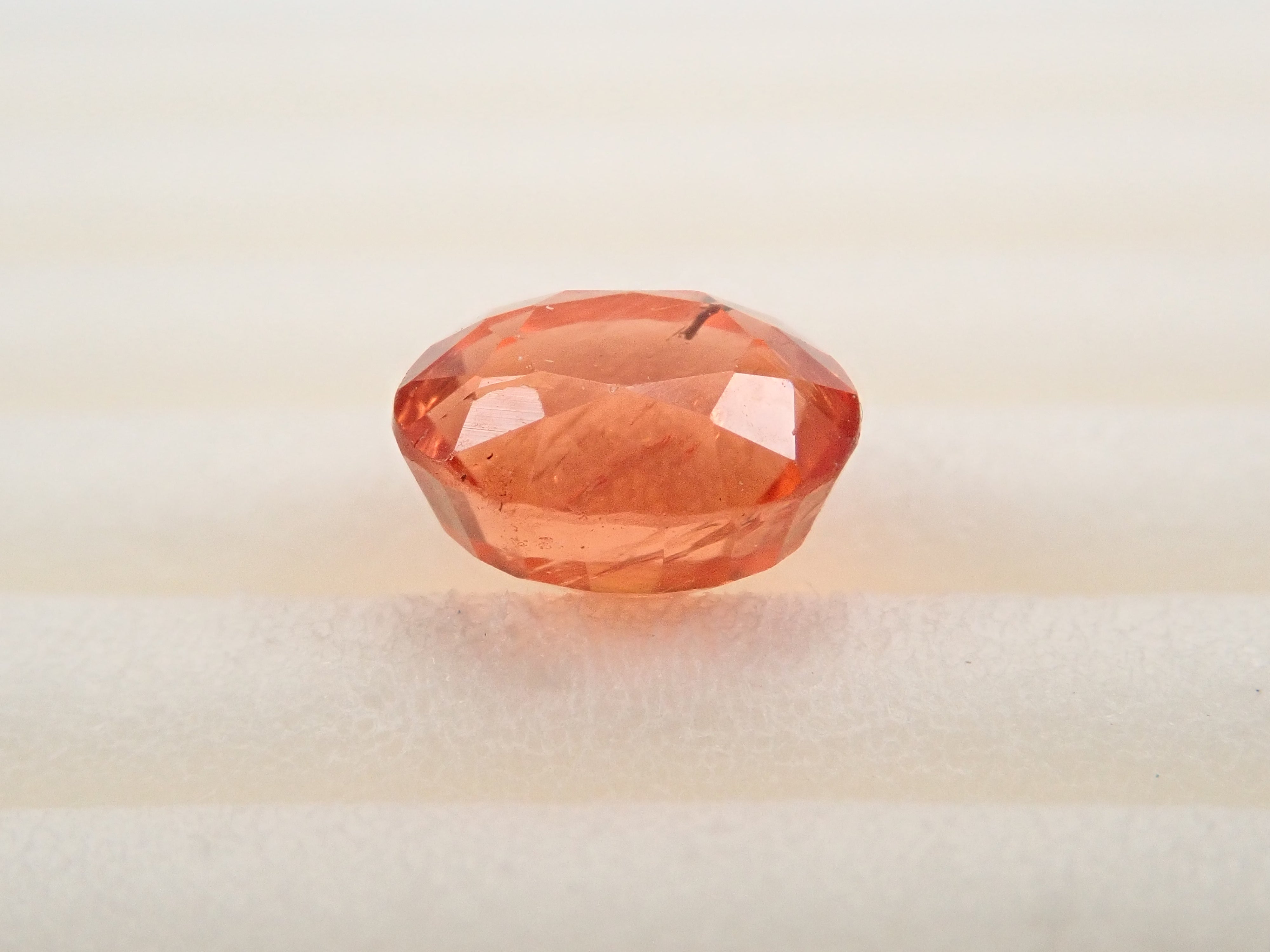 【2/15 22時販売】パキスタン産トリプライト 1.107ctルース