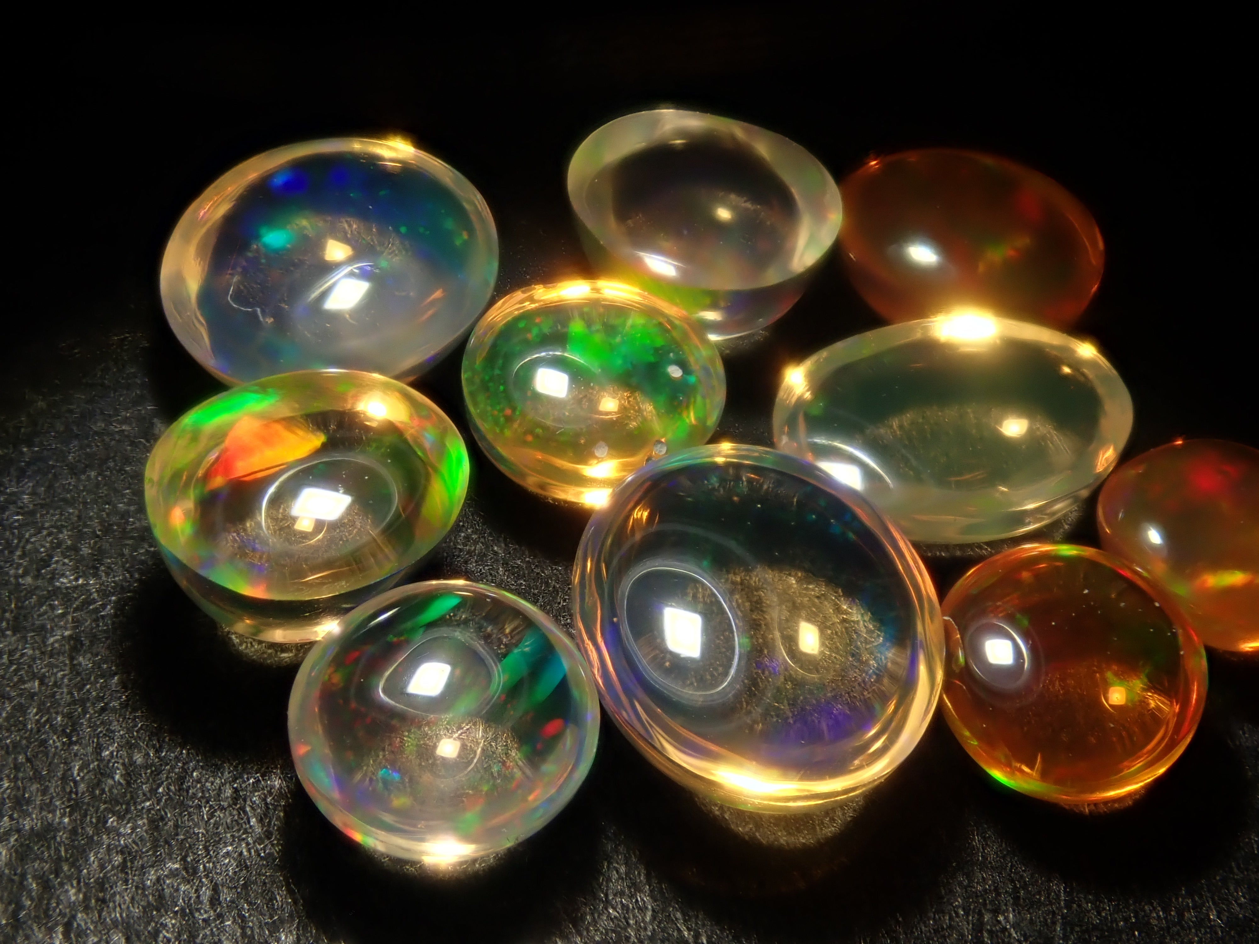 【2/22 22時販売】《限定10石》鑑別書付きオーストラリア産ブラック含むオーストラリア産オパールガチャ(さらにメキシコ産ファイアオパール1石)《複数購入割引有》