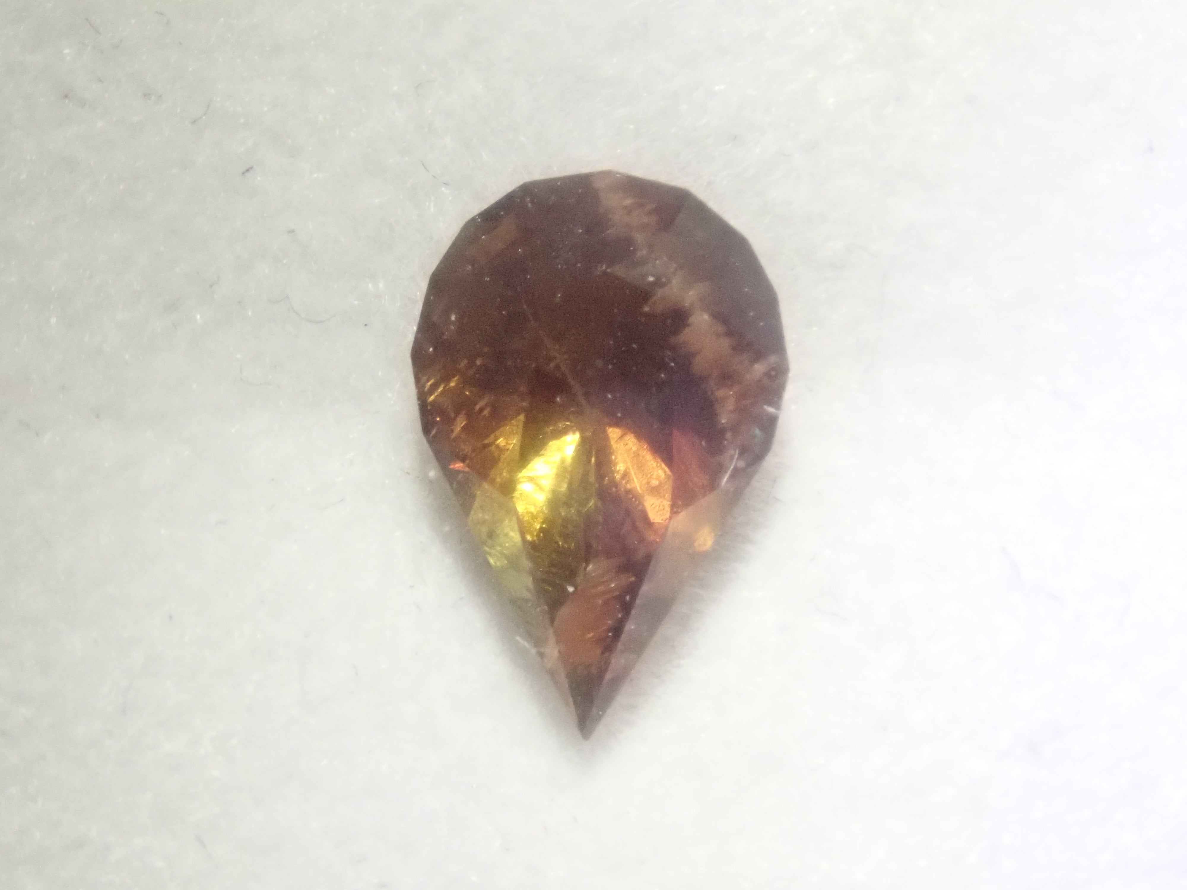 寶石扭蛋特價! 💎 鑽石(已分類)、巴西帕拉伊巴碧璽、硃砂等等(多買有優惠)