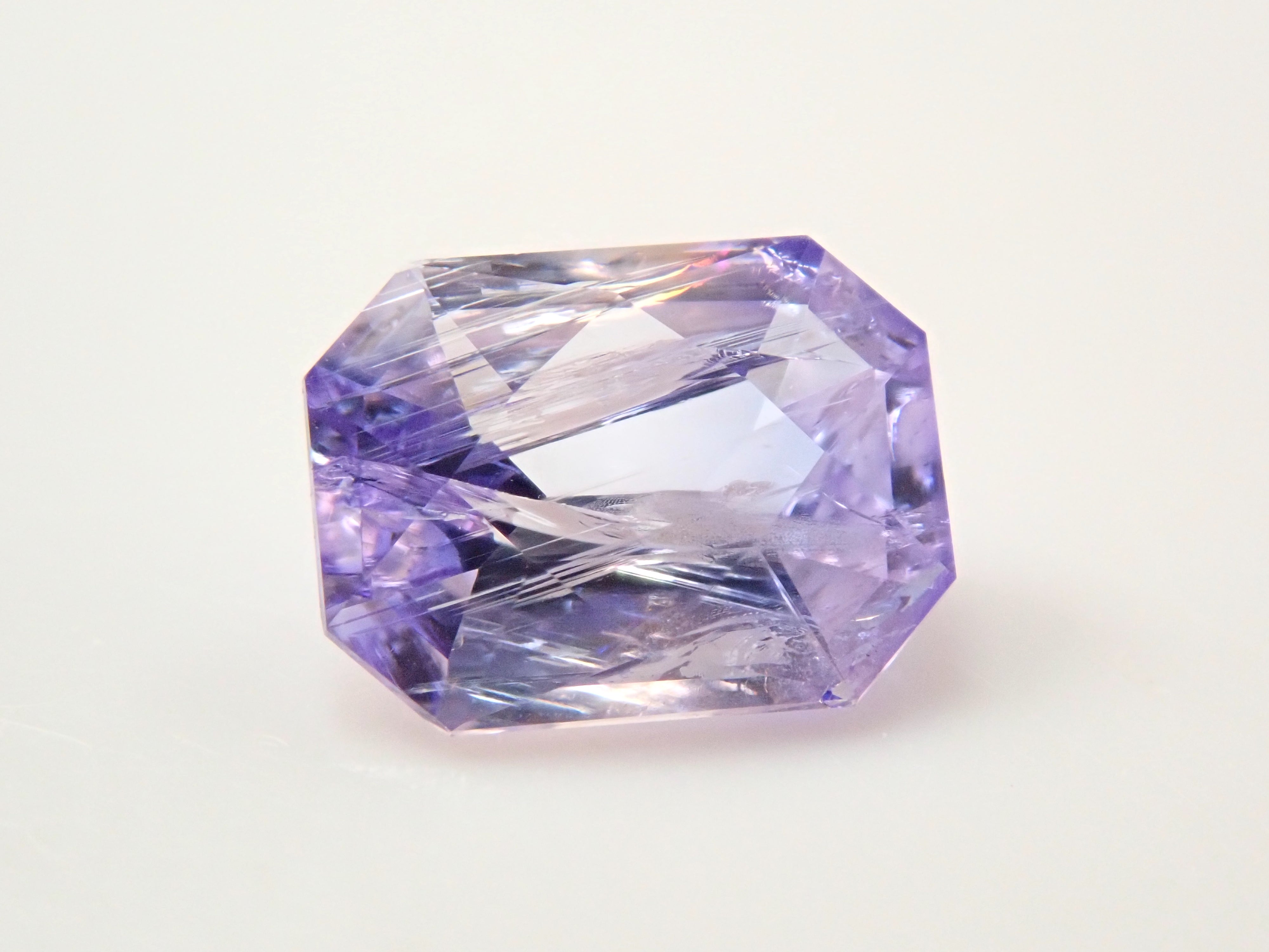 【4/20 22時販売】タンザニア産バイカラータンザナイト 0.419ctルース