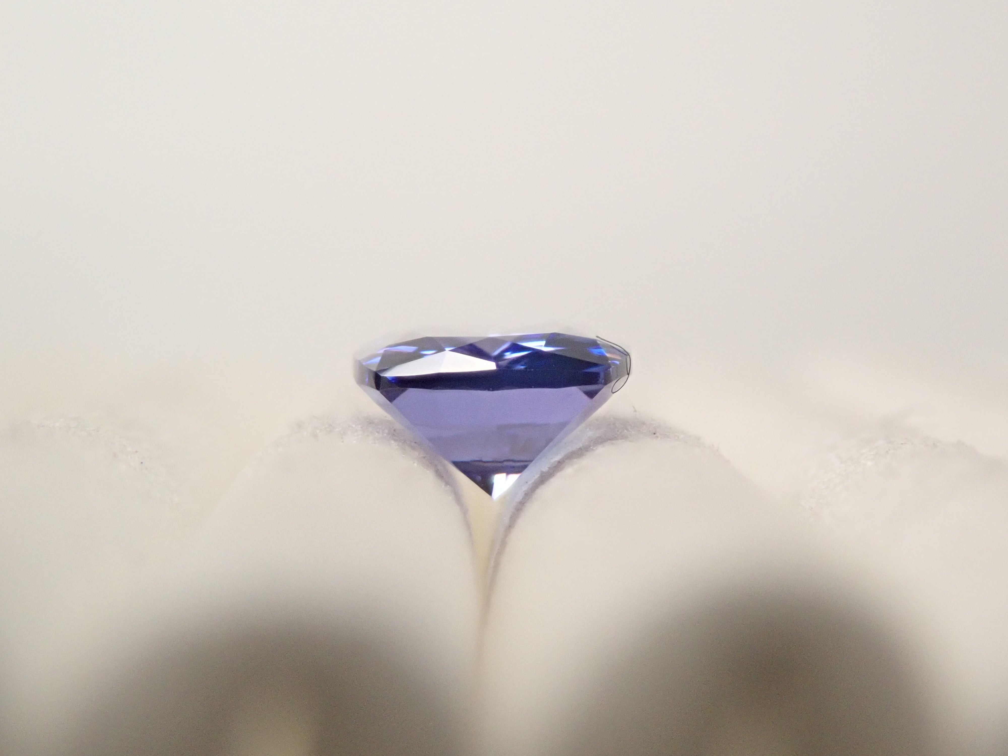 【12561656掲載】タンザニア産タンザナイト 0.505ctルース