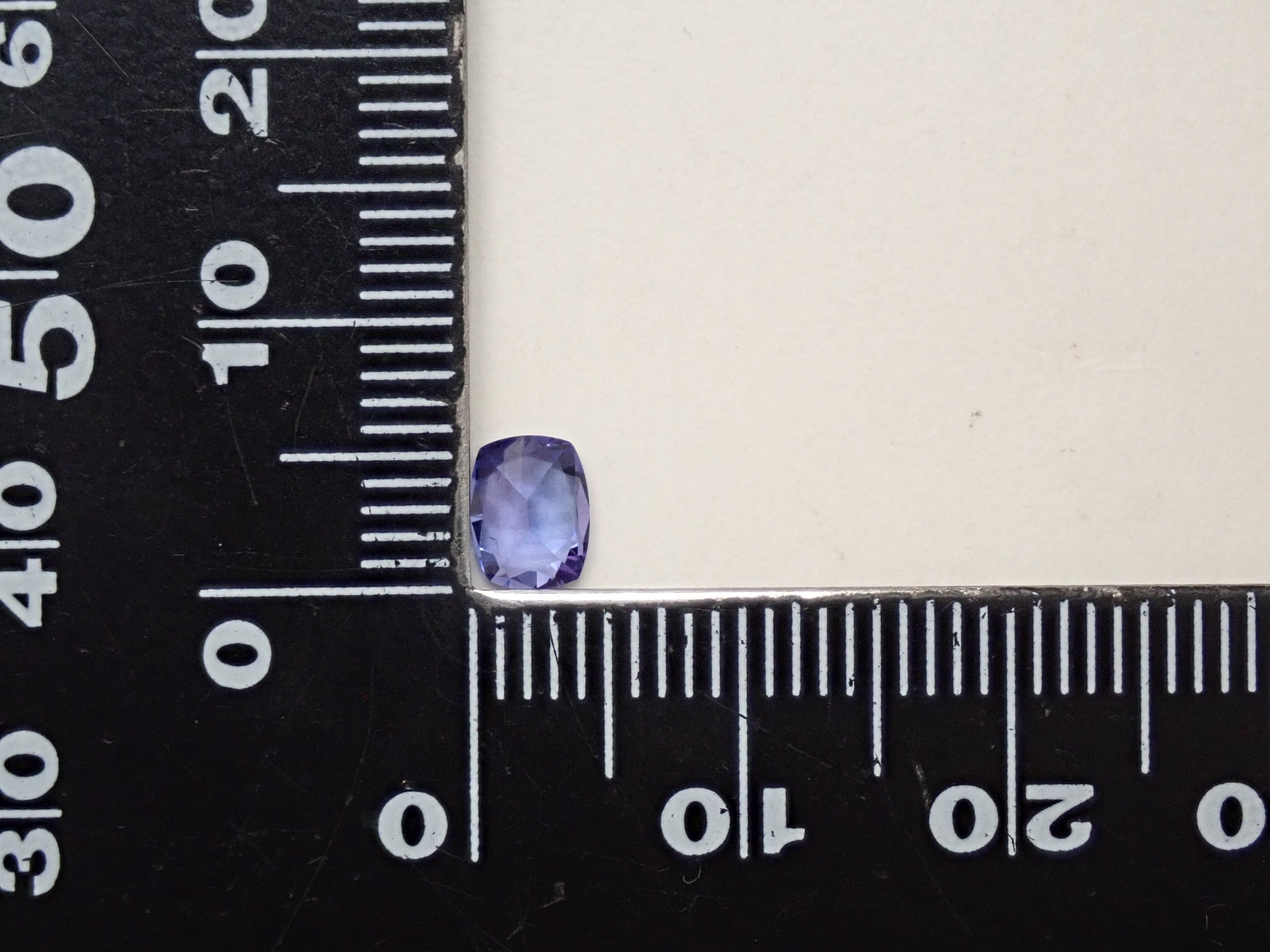 【2/12 22時販売】タンザニア産タンザナイト 0.505ctルース