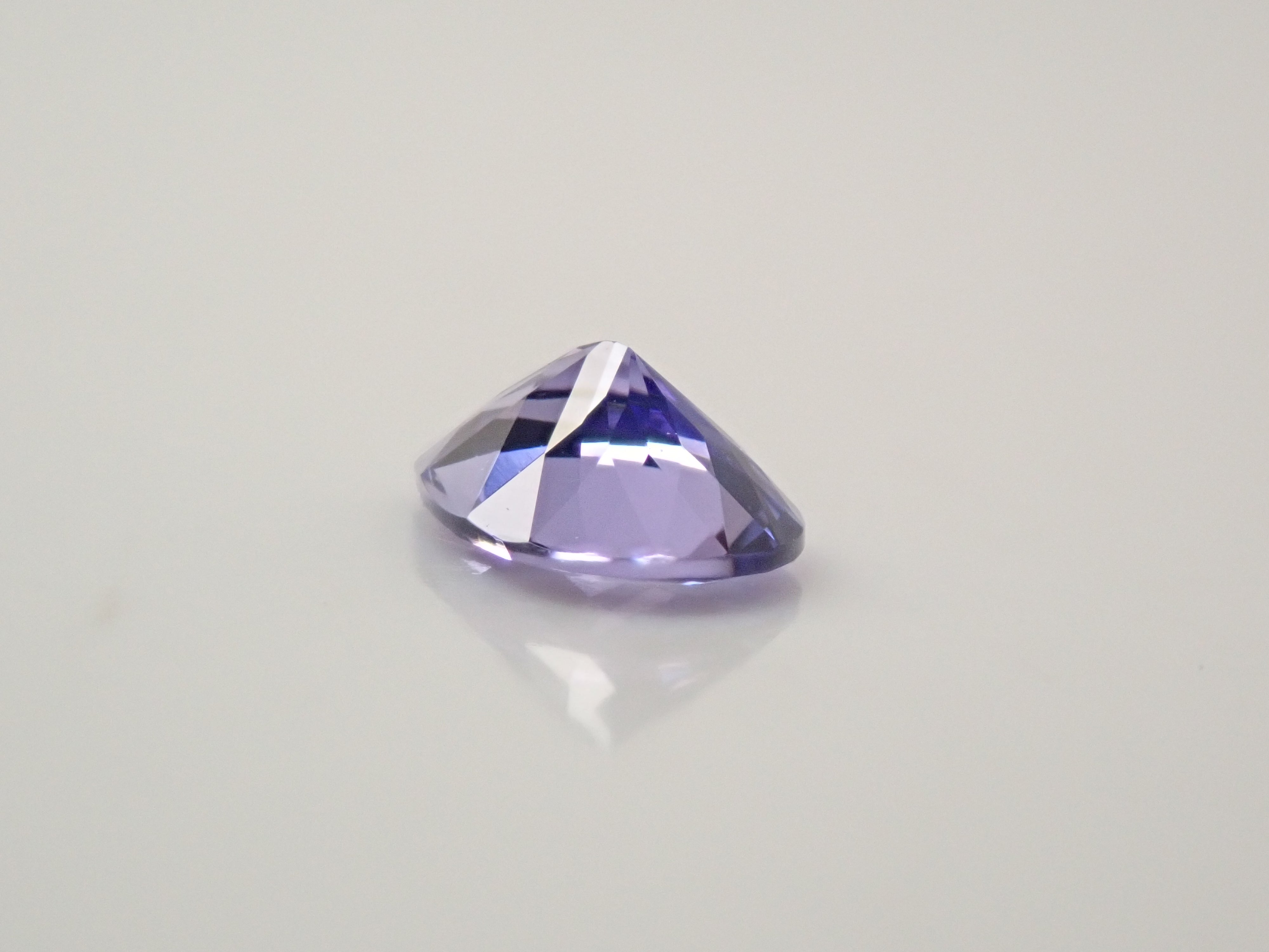 【12561657掲載】タンザニア産タンザナイト 0.331ctルース