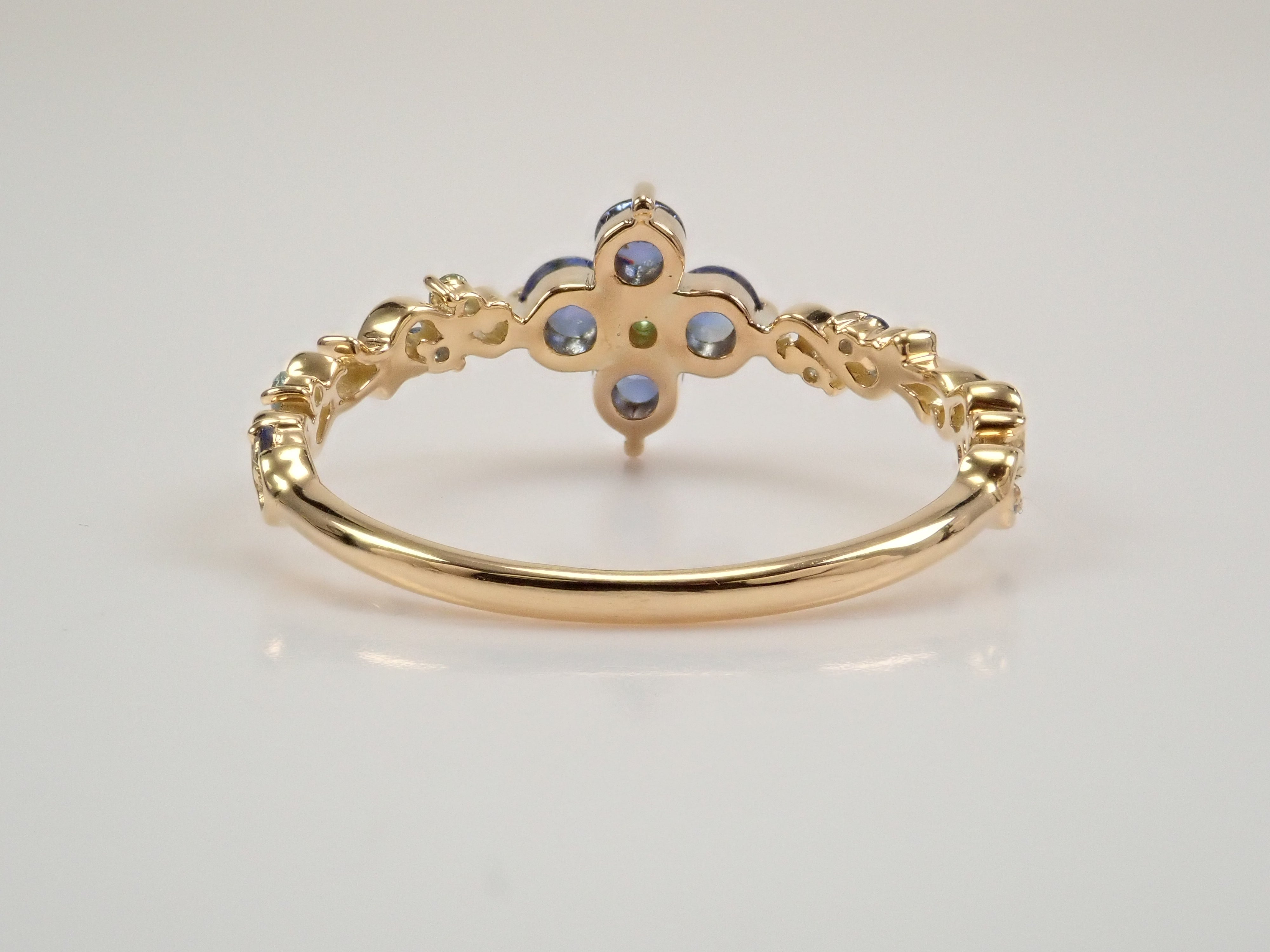 K18YG ベニトアイト 0.342ct リング