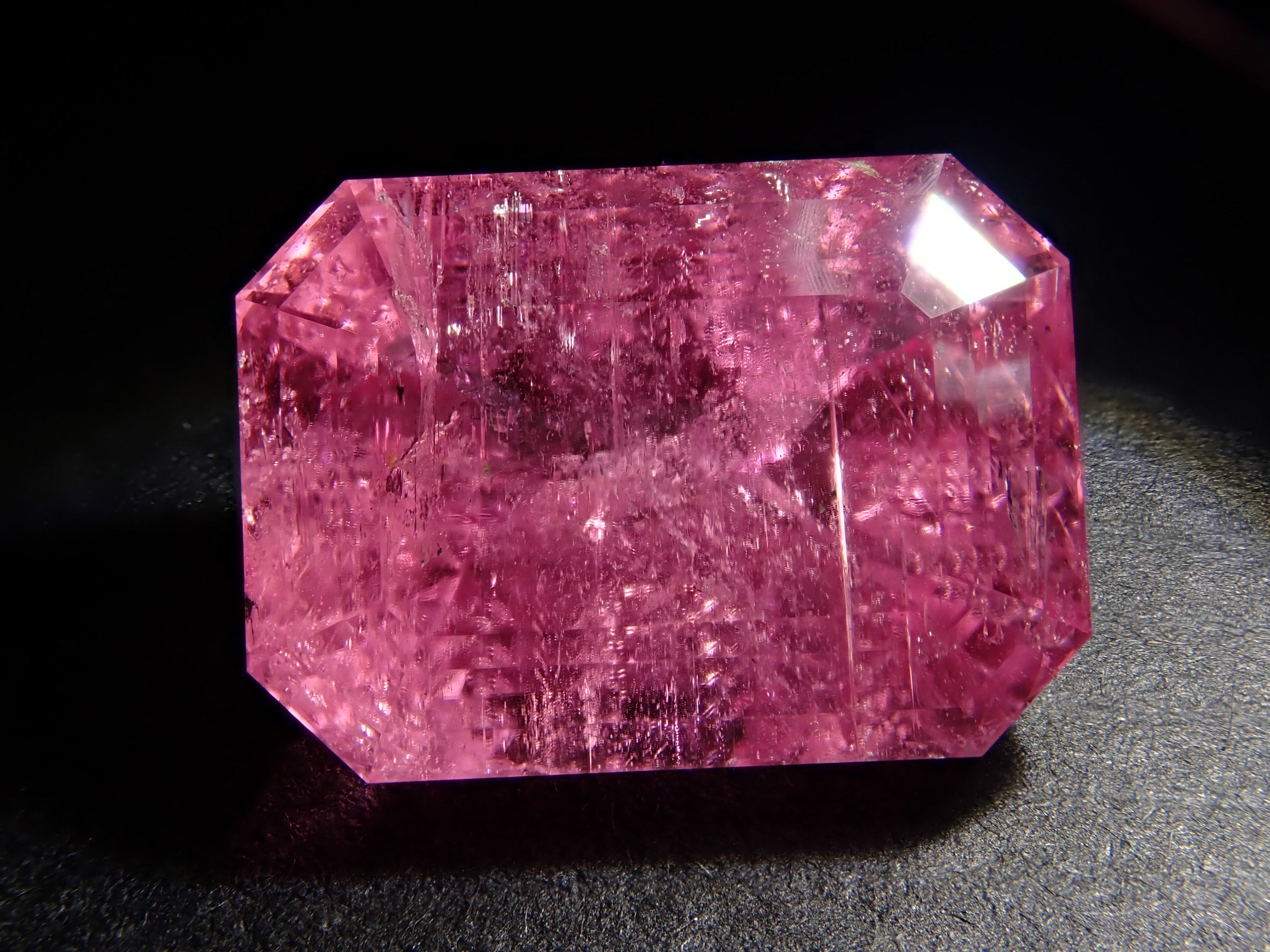 【12561910掲載】ピンクトルマリン 6.782ctルース