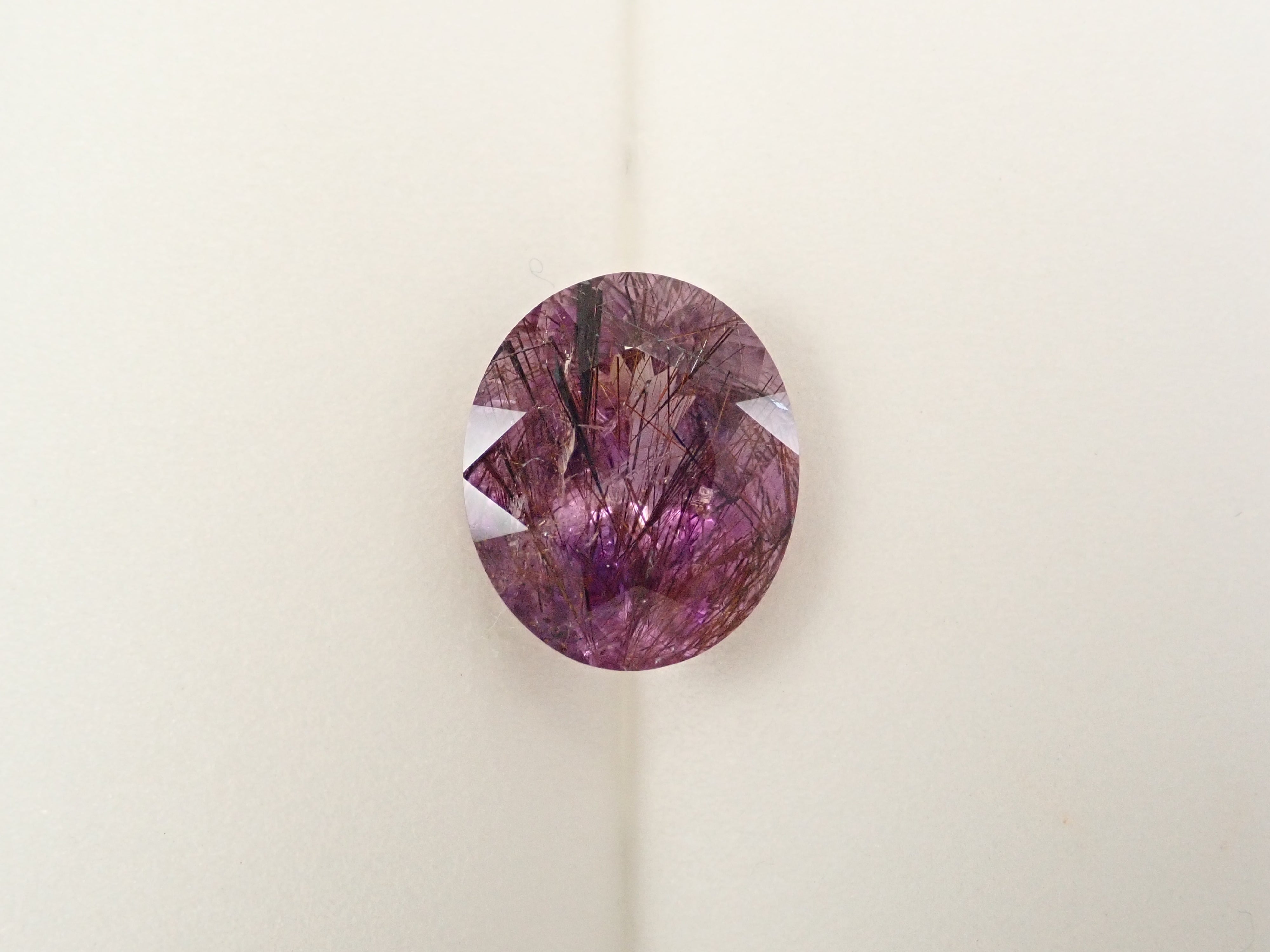 【12559896掲載】ブラジル産エレスチャルアメジスト 3.678ctルース