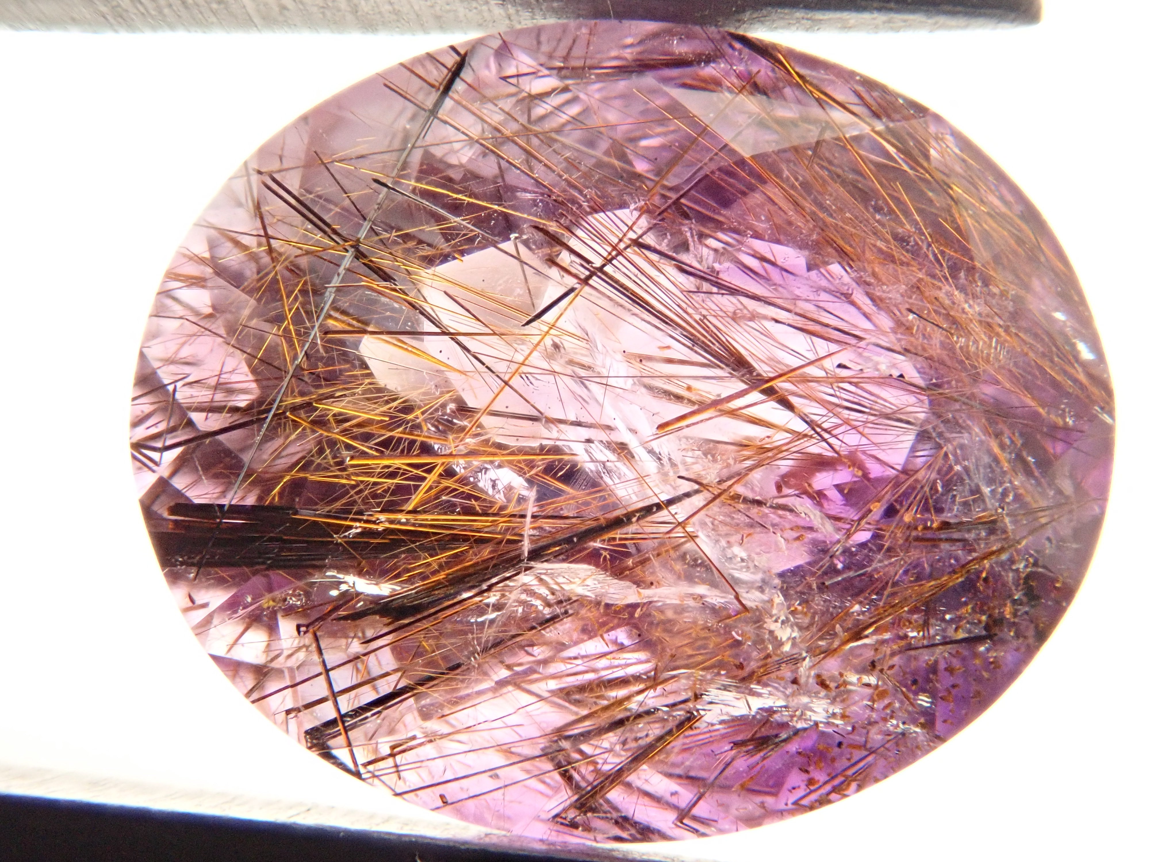 【12559896掲載】ブラジル産エレスチャルアメジスト 3.678ctルース