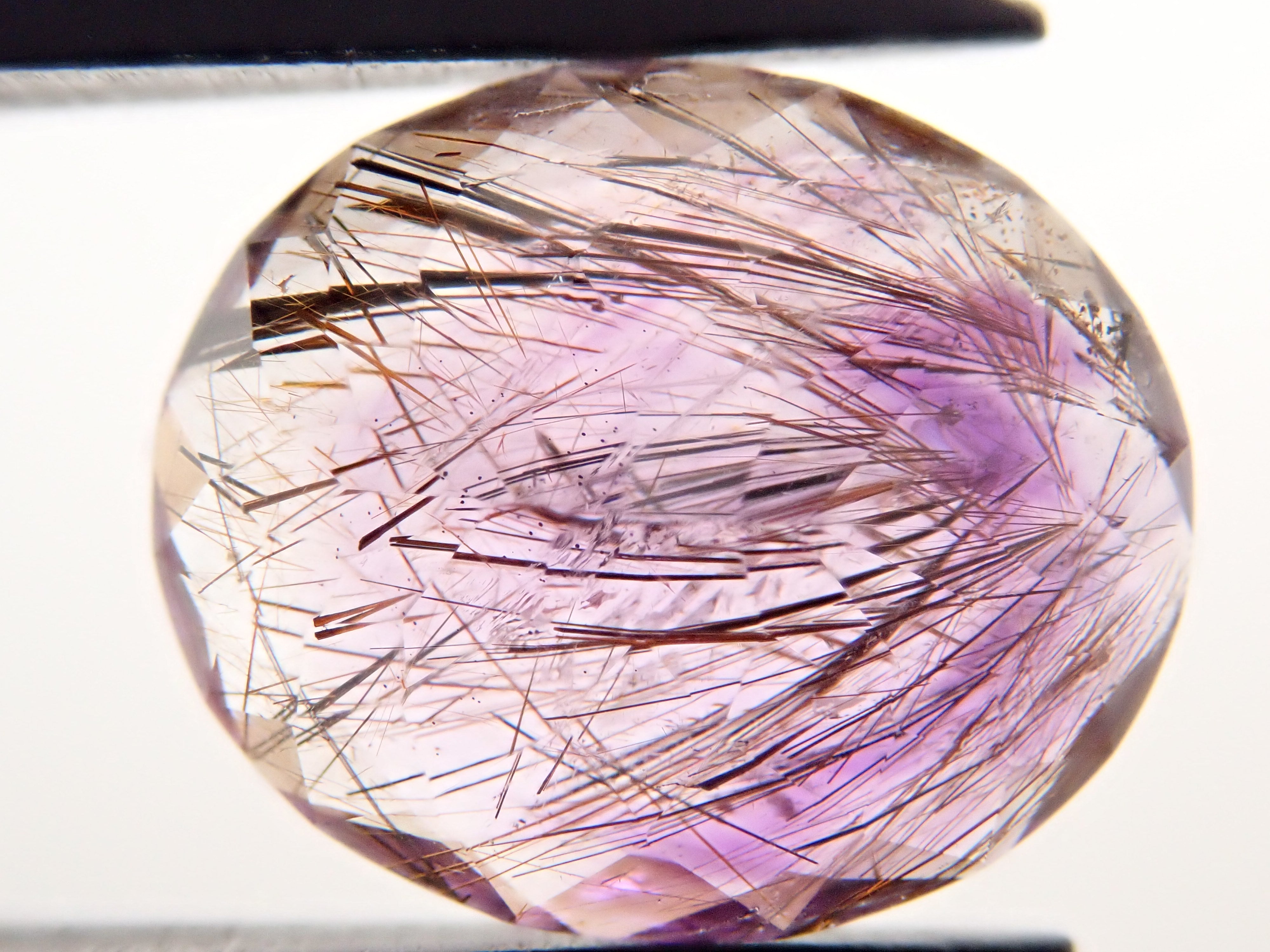 【12559896掲載】ブラジル産エレスチャルアメジスト 3.678ctルース