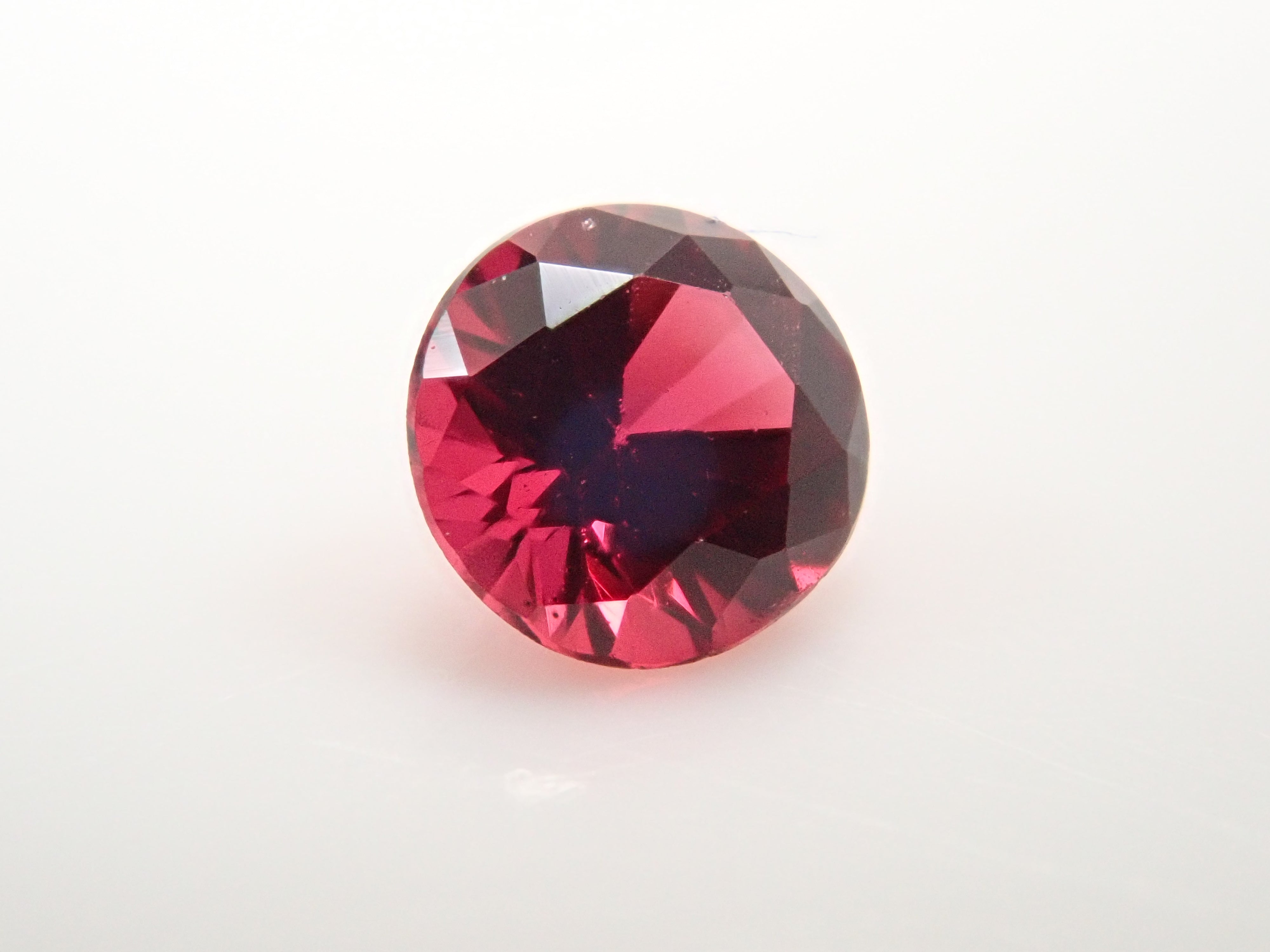 ミャンマー産レッドスピネル 0.196ctルース