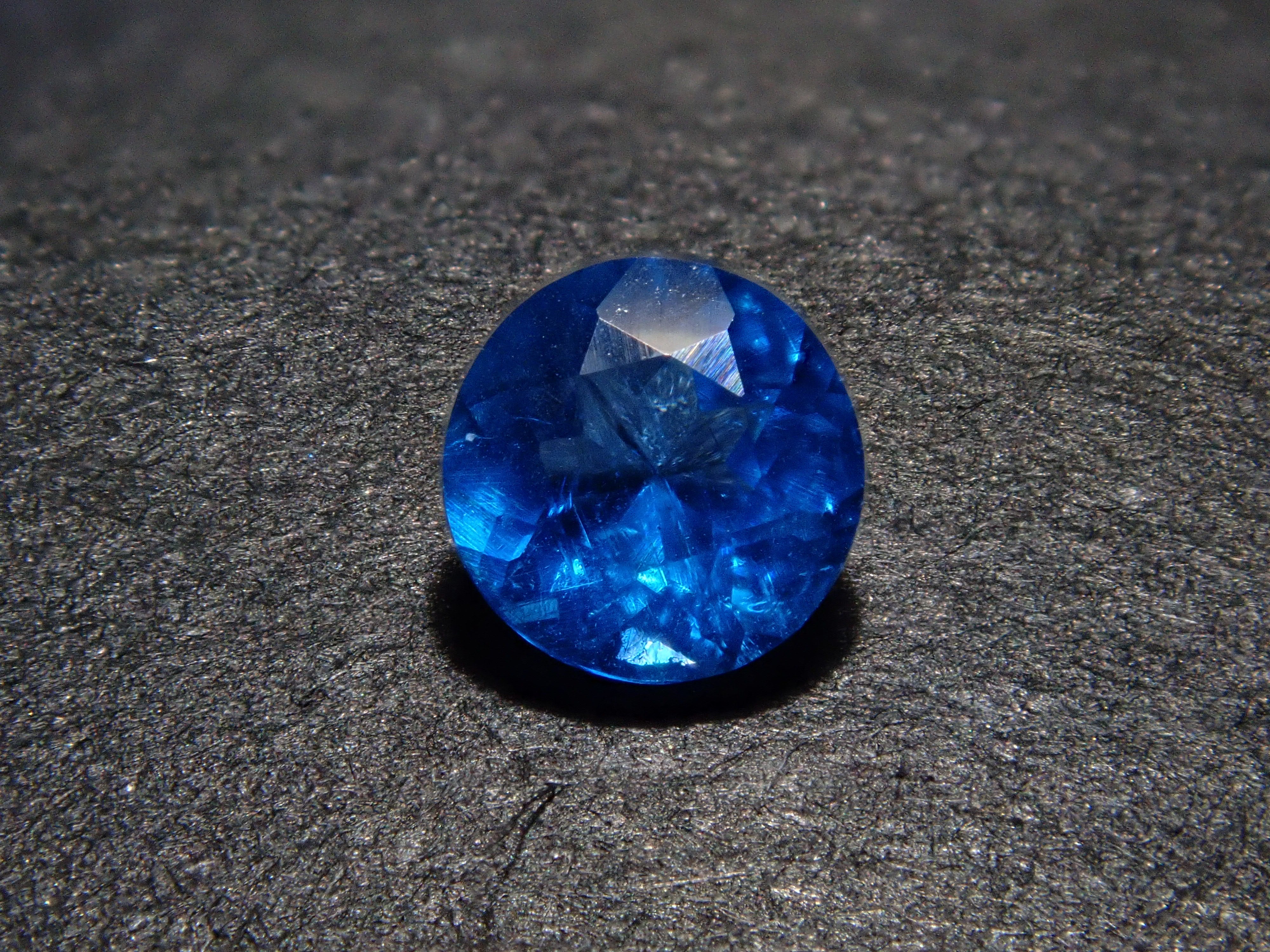 アウイナイト 0.131ctルース