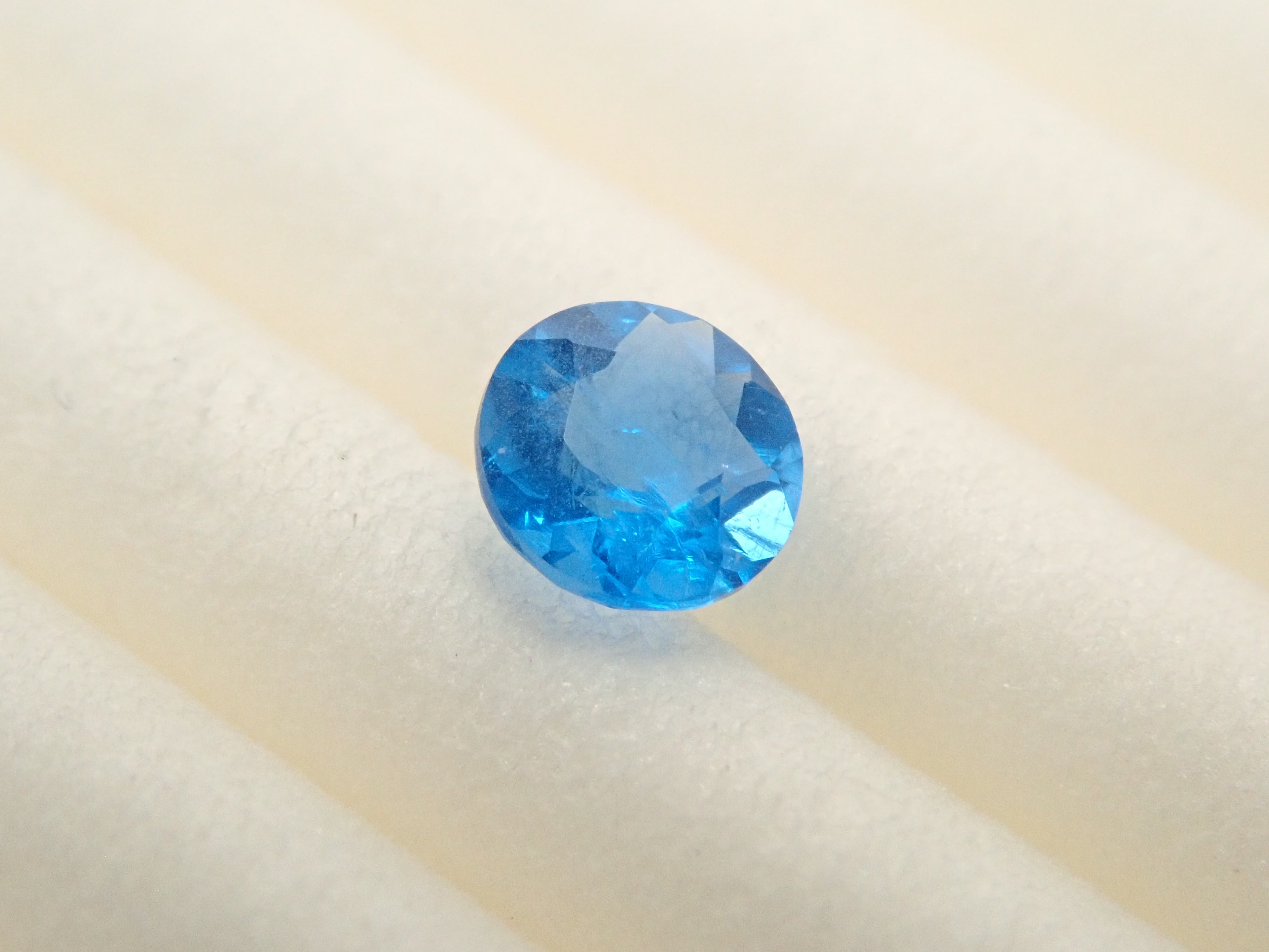 アウイナイト 0.131ctルース