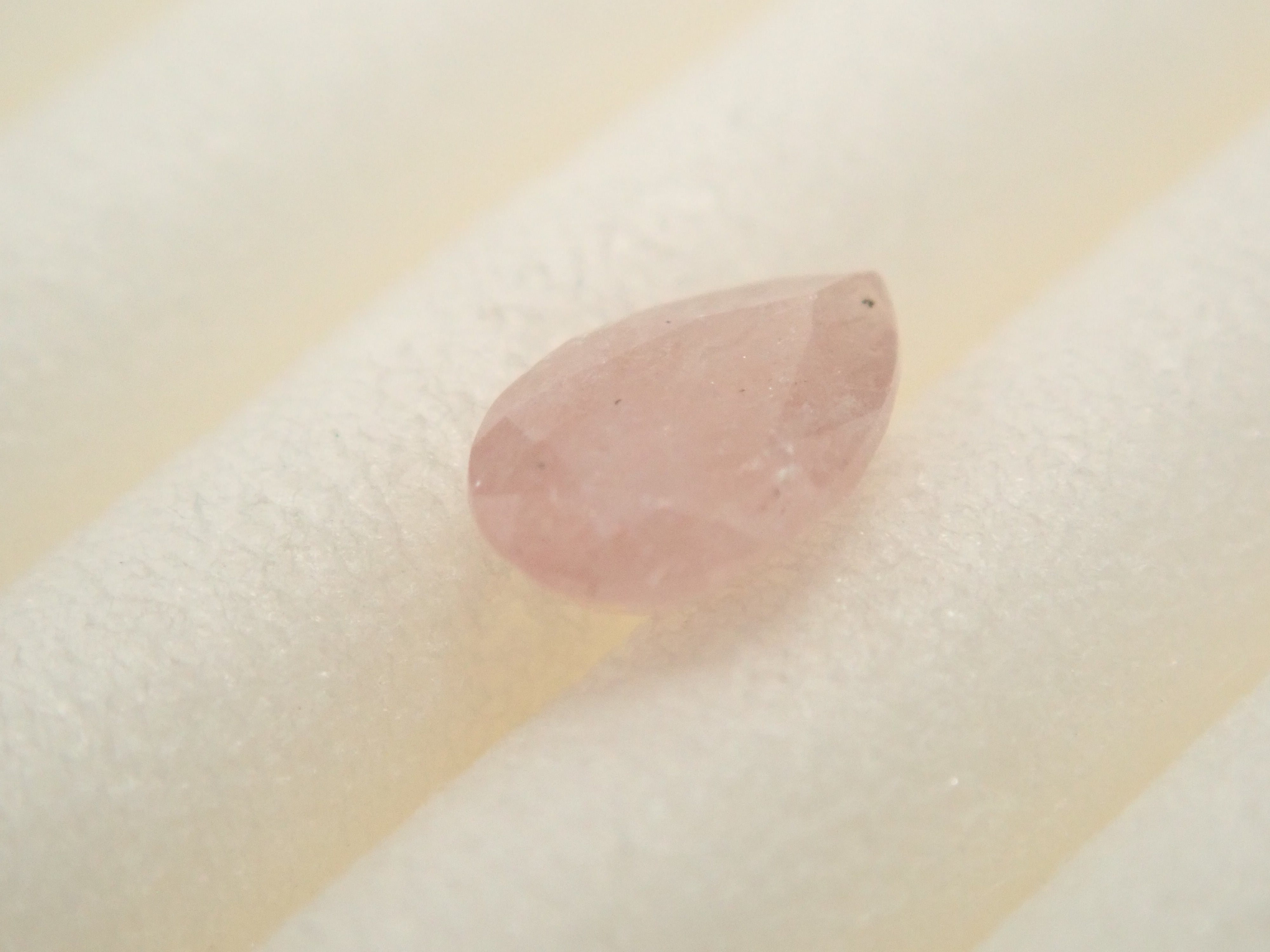 ピンクサファリン 0.178ctルース