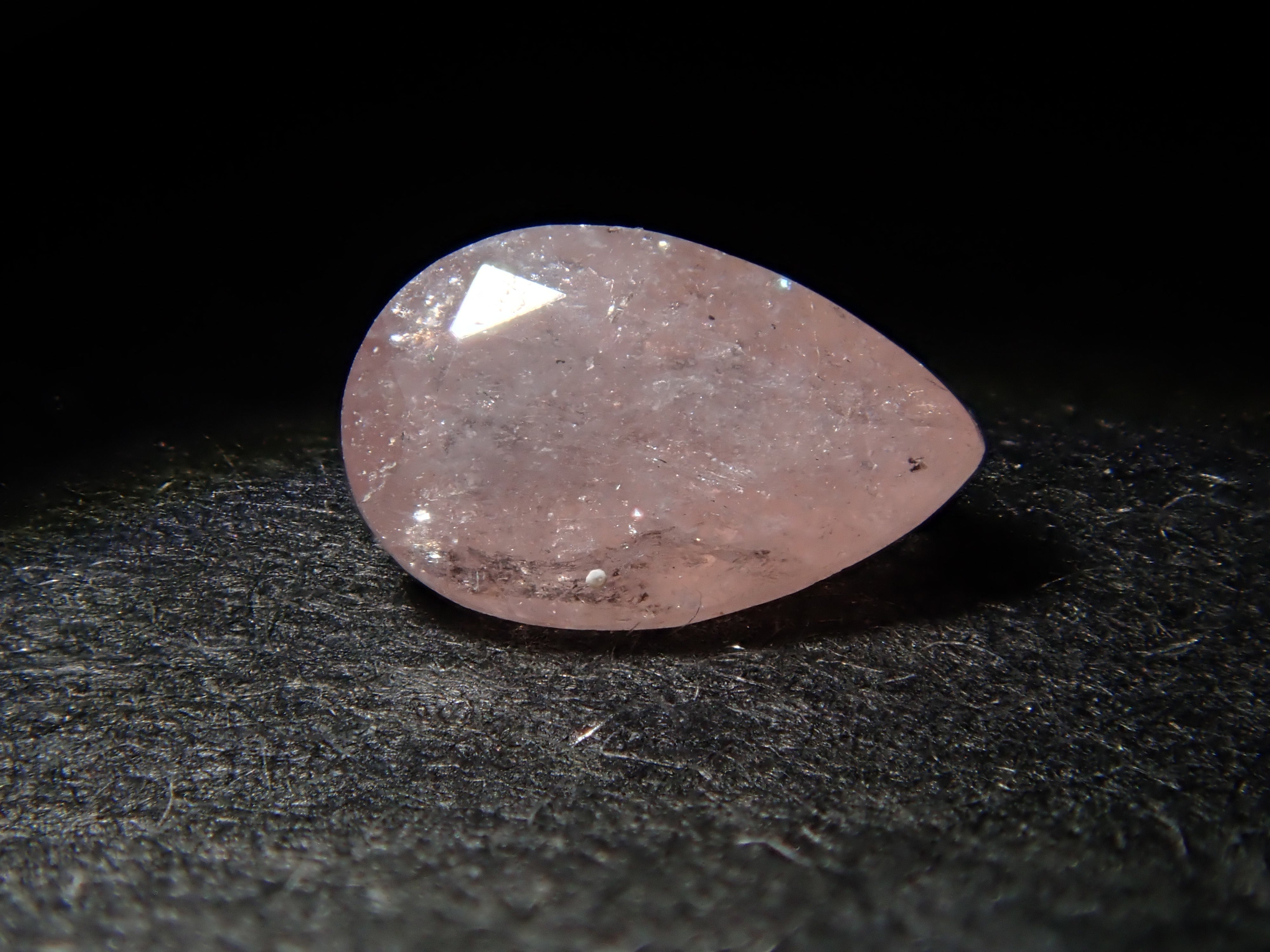 ピンクサファリン 0.178ctルース