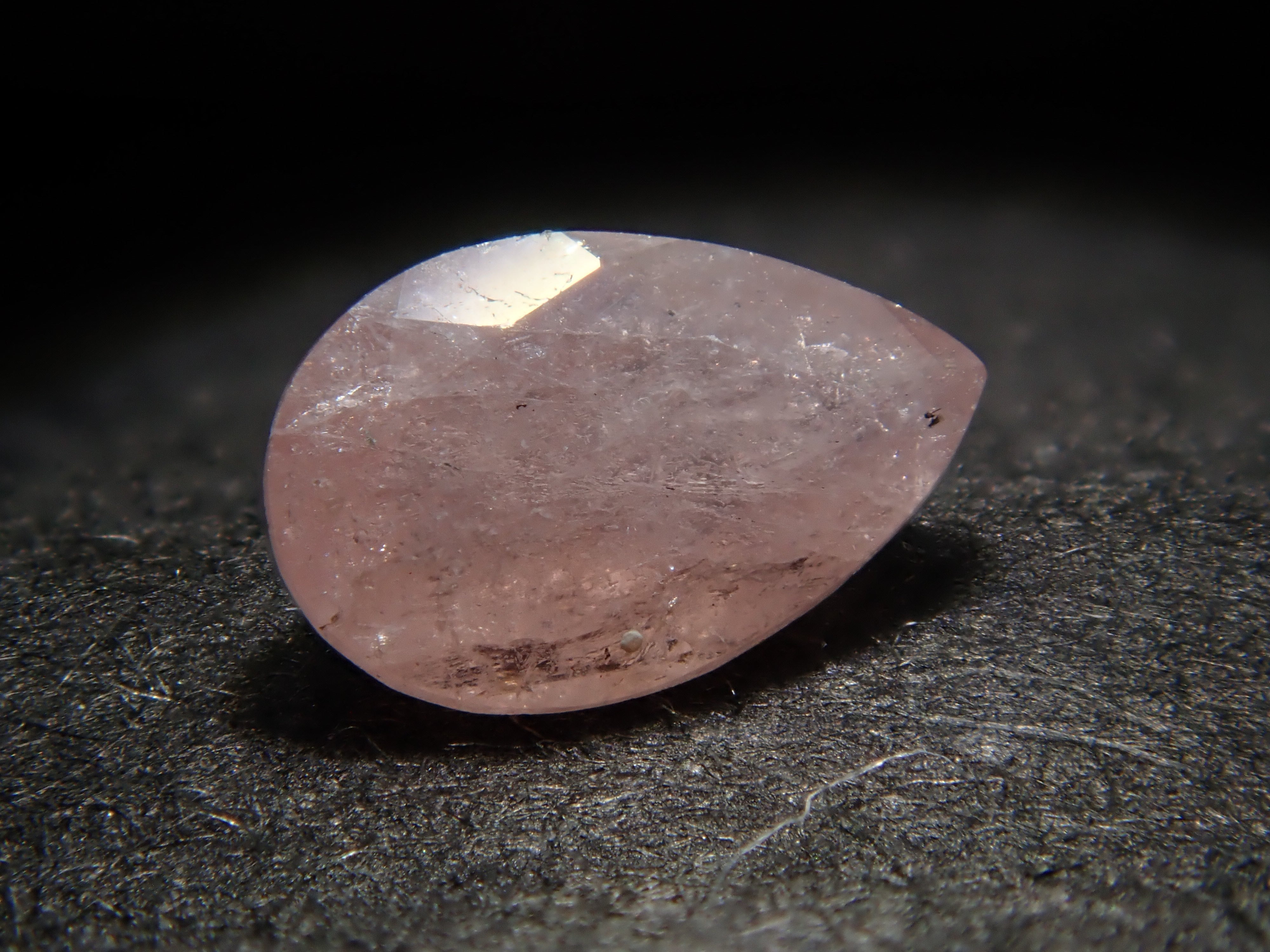 ピンクサファリン 0.178ctルース