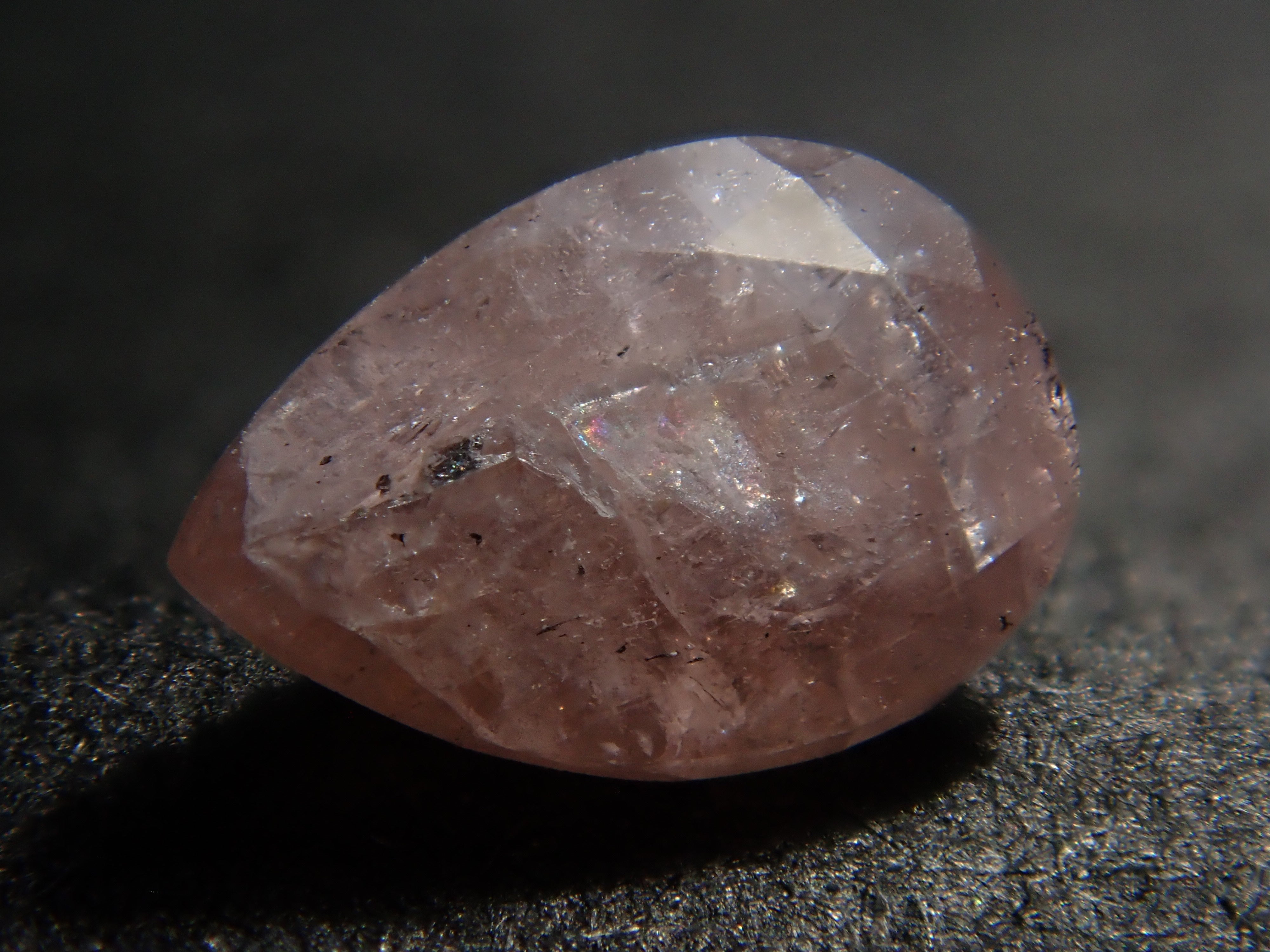 ピンクサファリン 0.239ctルース