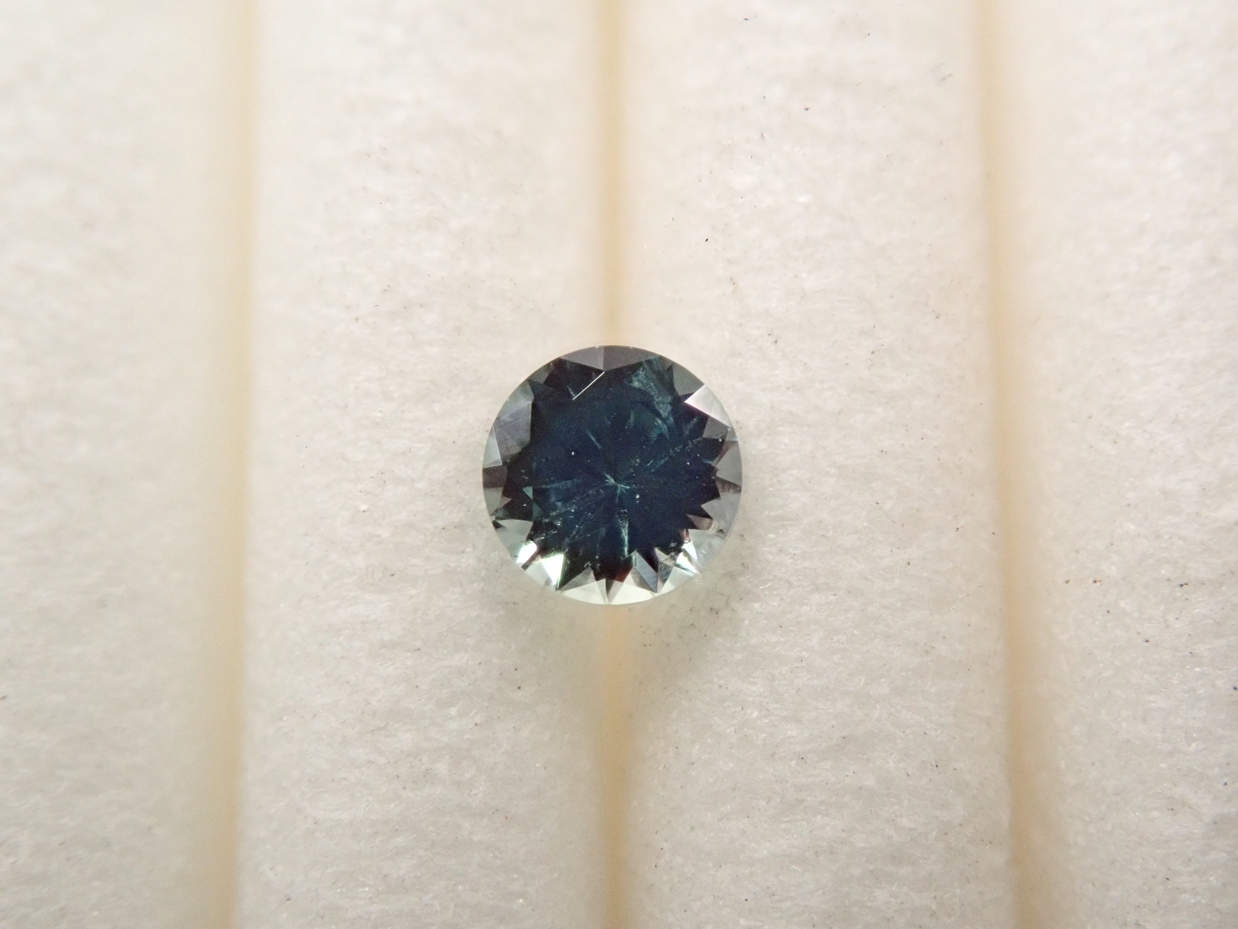ブラジル産アレキサンドライト 2.8mm/0.100ctルース