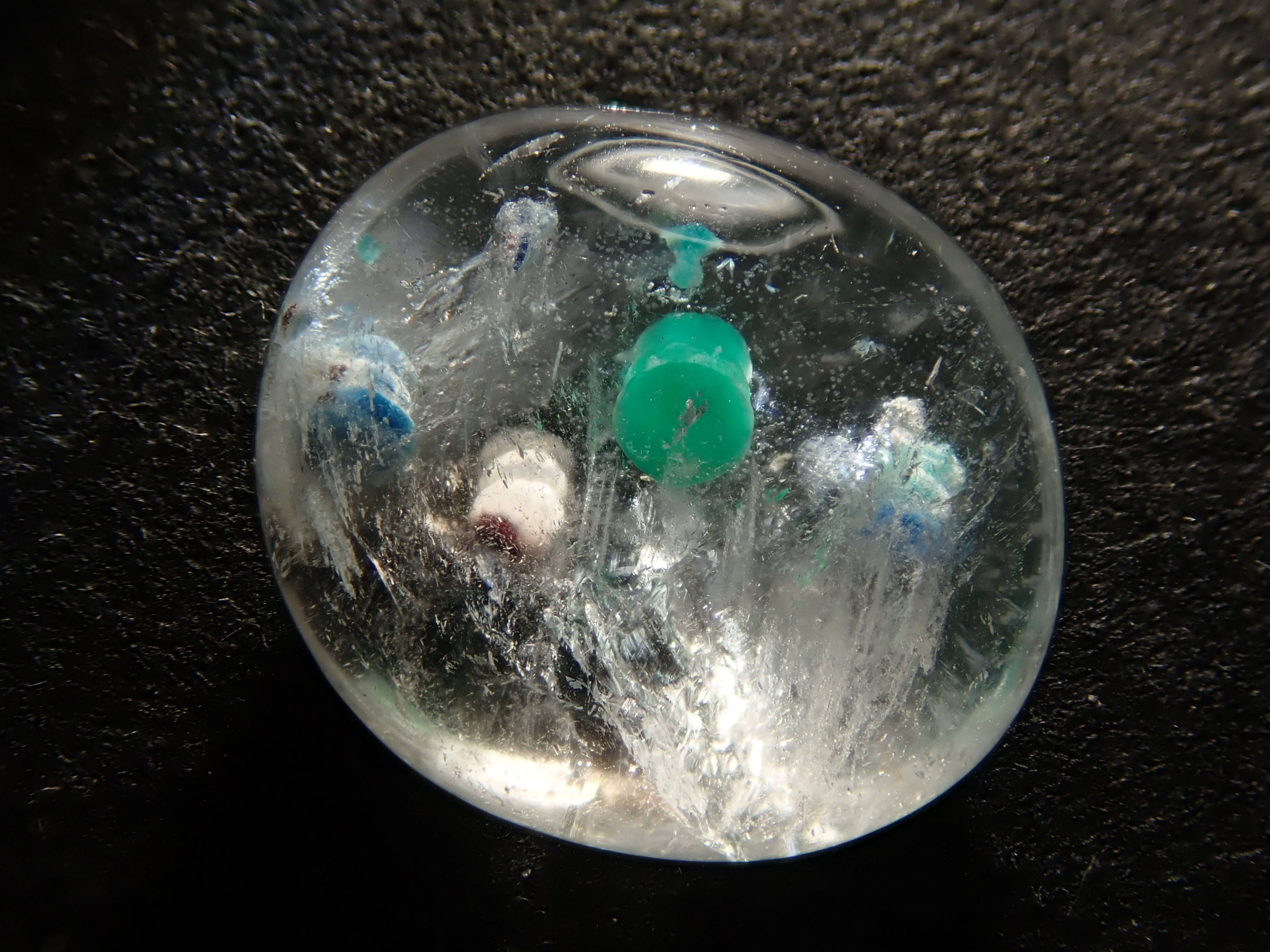 メデューサクォーツ(パライバクォーツ) 1.975ctルース