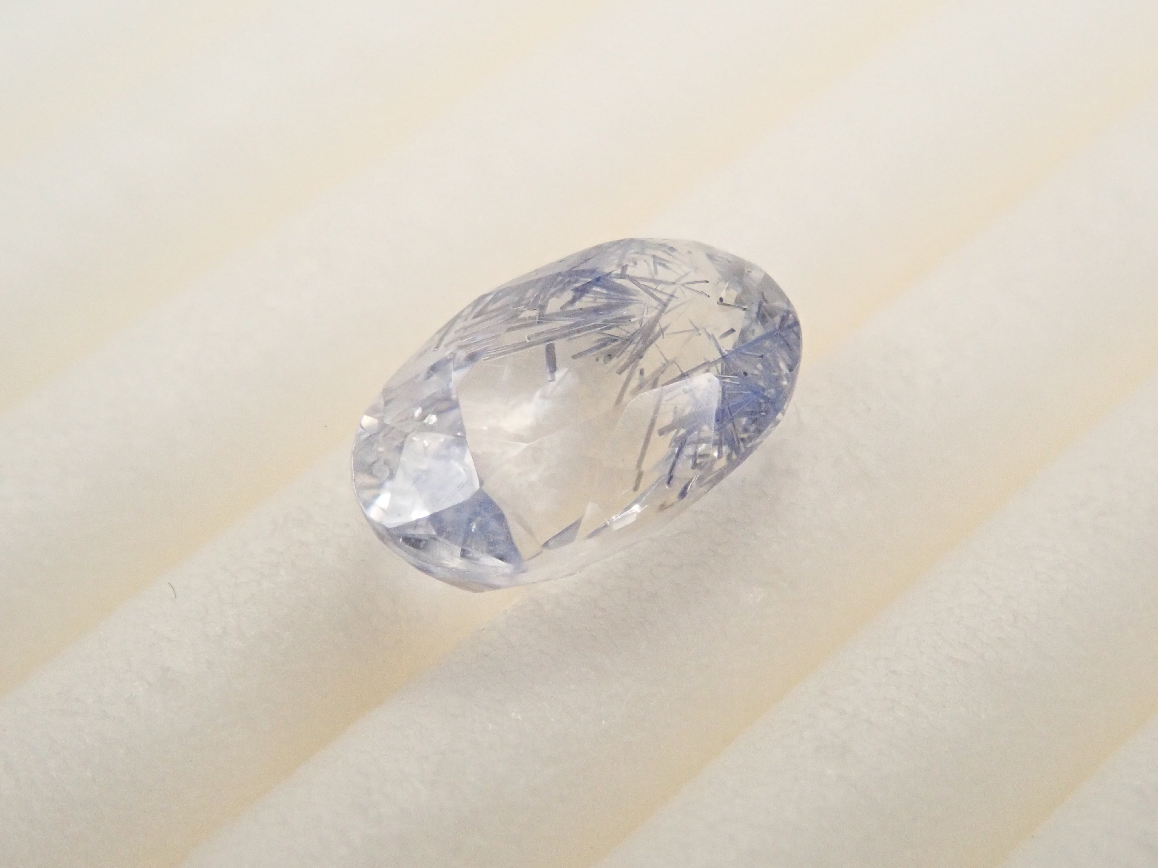 【12561966掲載】ブラジル産デュモルチェライトインクォーツ 0.867ctルース