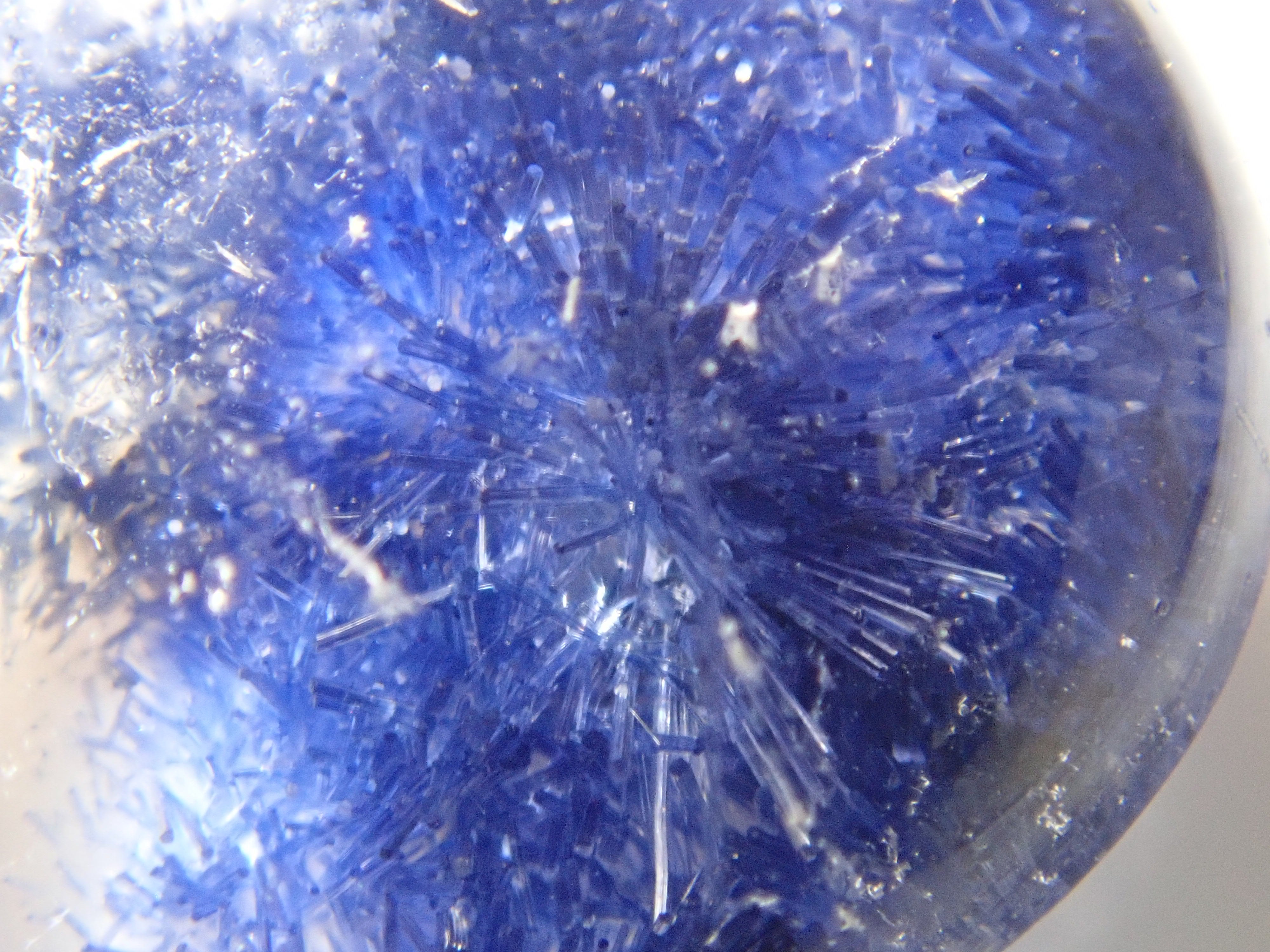 【12561971掲載】ブラジル産デュモルチェライトインクォーツ 3.253ctルース