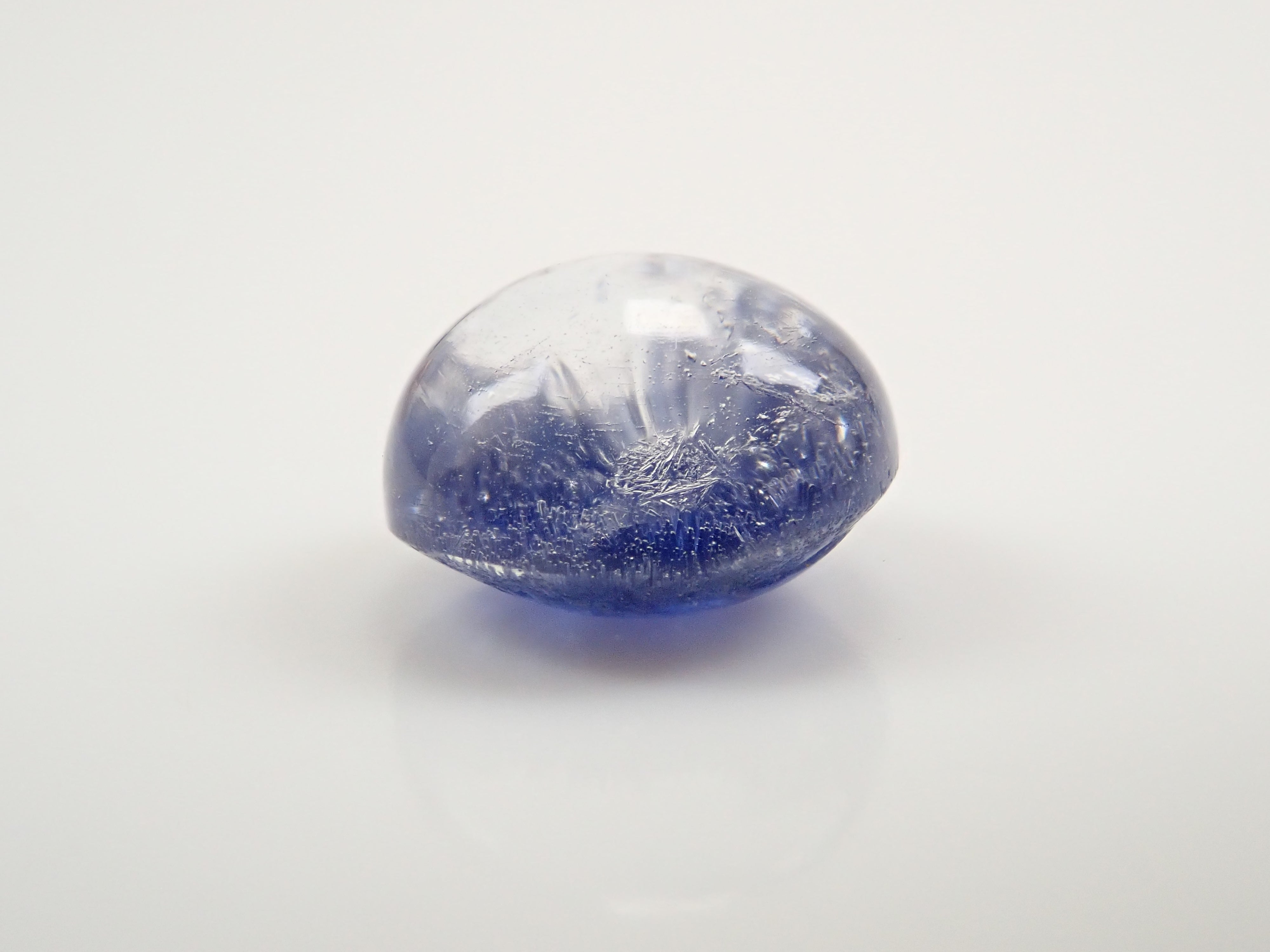 【12561972掲載】ブラジル産デュモルチェライトインクォーツ 2.450ctルース