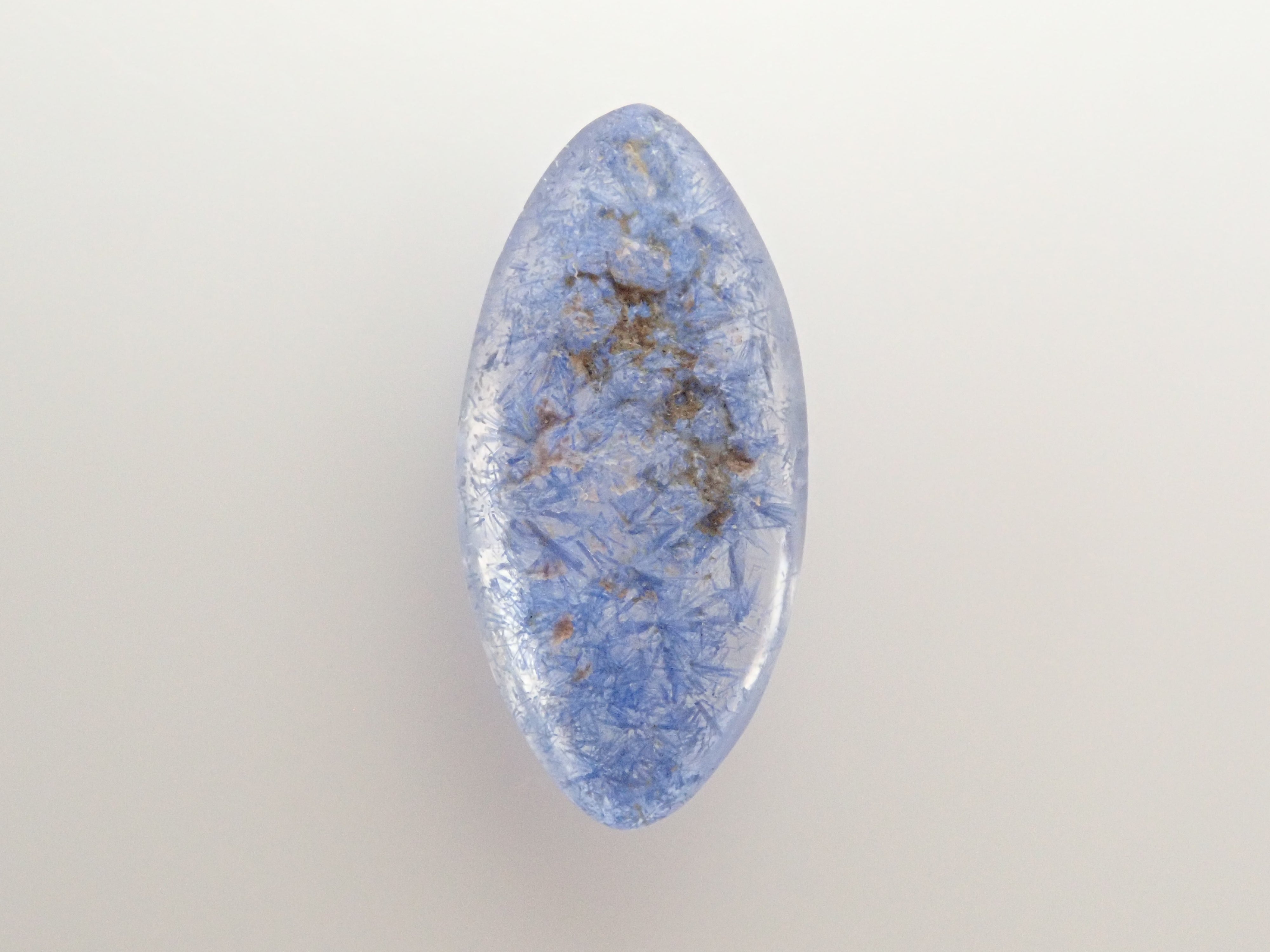 【12561973掲載】ブラジル産デュモルチェライトインクォーツ 2.446ctルース