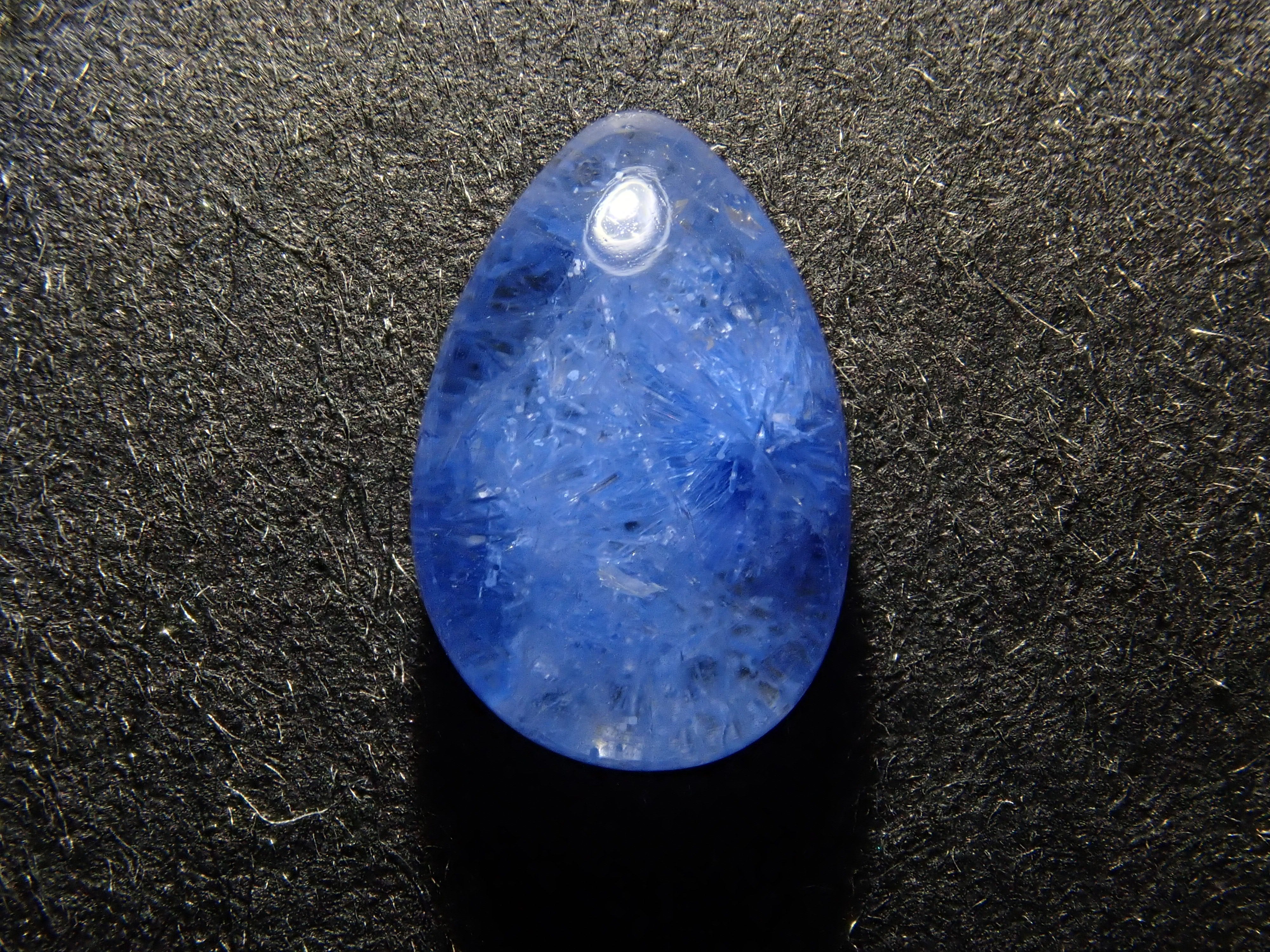 【12561978掲載】ブラジル産デュモルチェライトインクォーツ 1.266ctルース