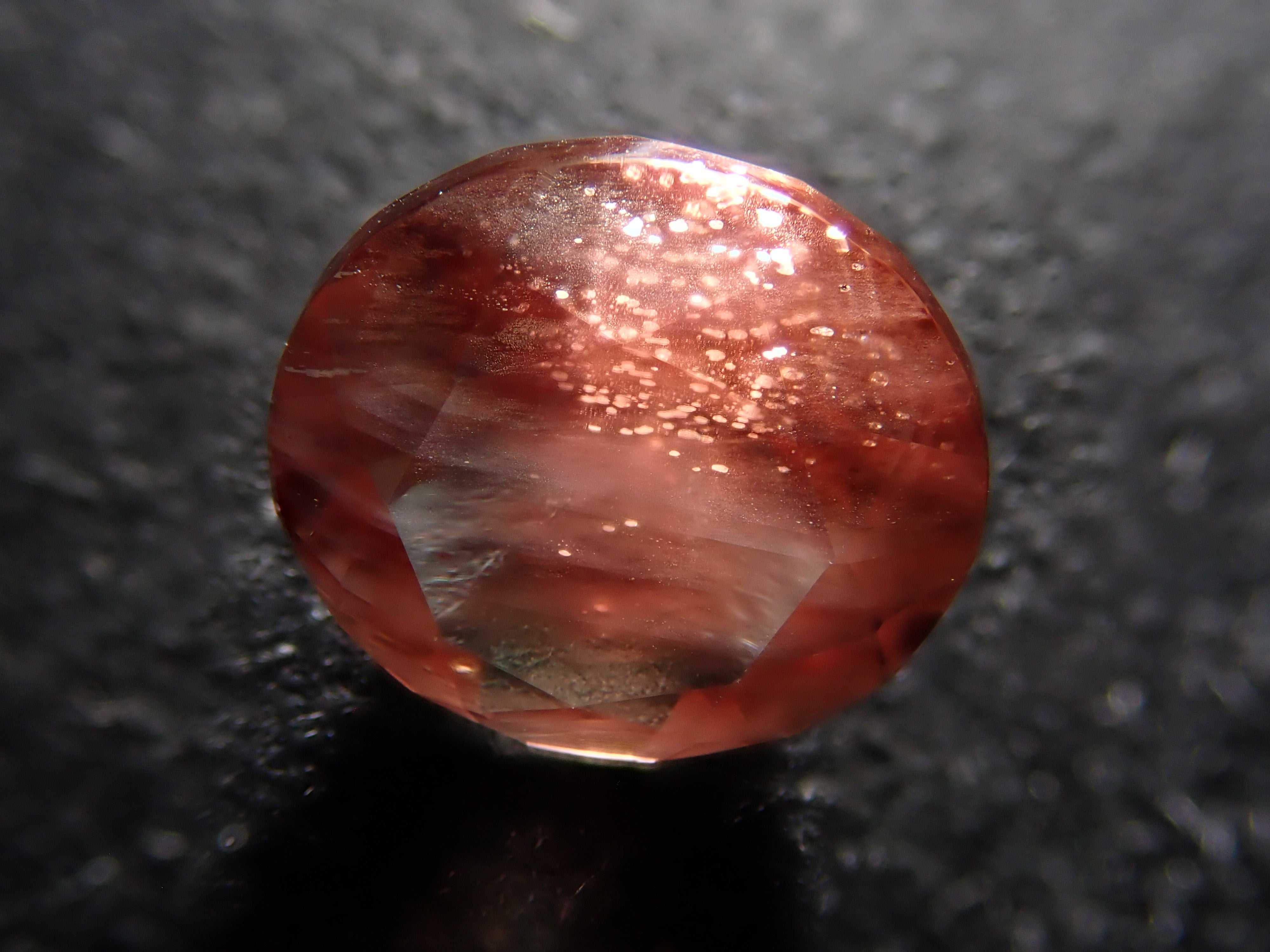 【12561984掲載】アメリカ産オレゴンサンストーン 1.308ctルース