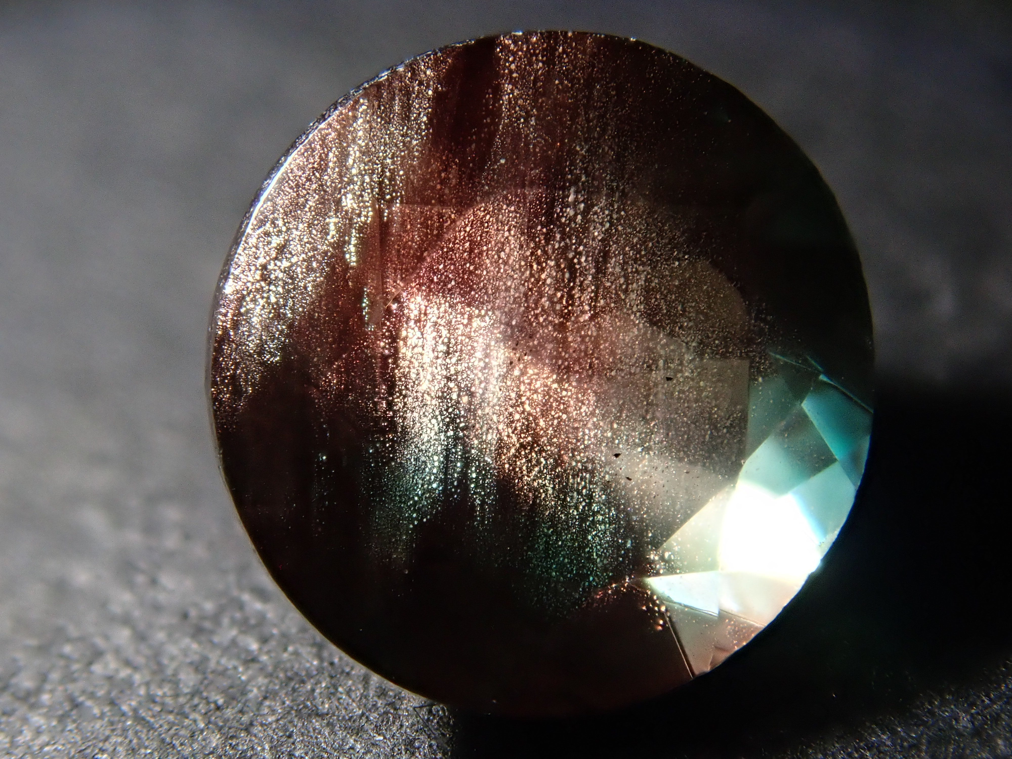 【12561985掲載】アメリカ産オレゴンサンストーン 1.290ctルース