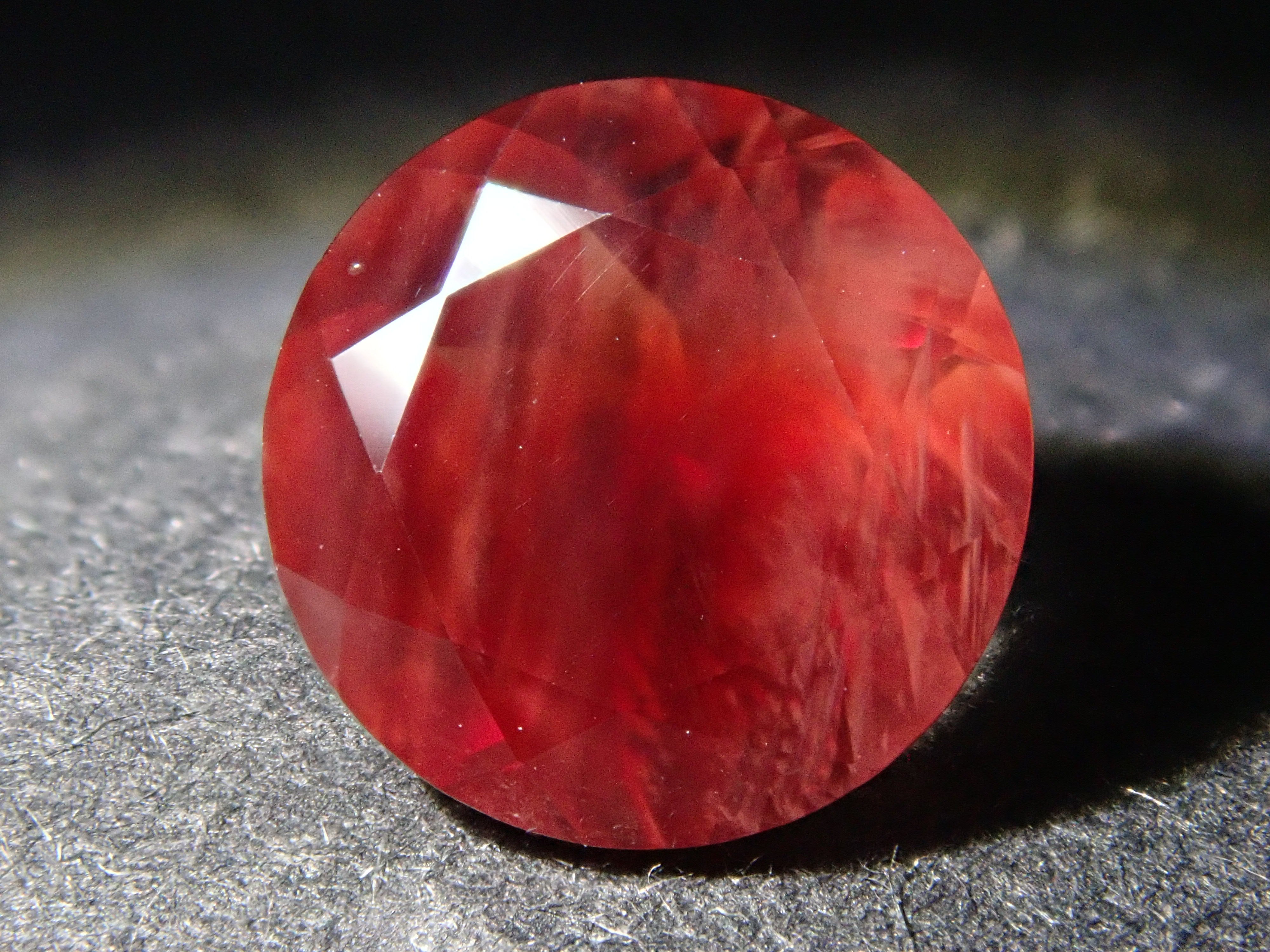 【12561987掲載】アメリカ産オレゴンサンストーン 1.260ctルース