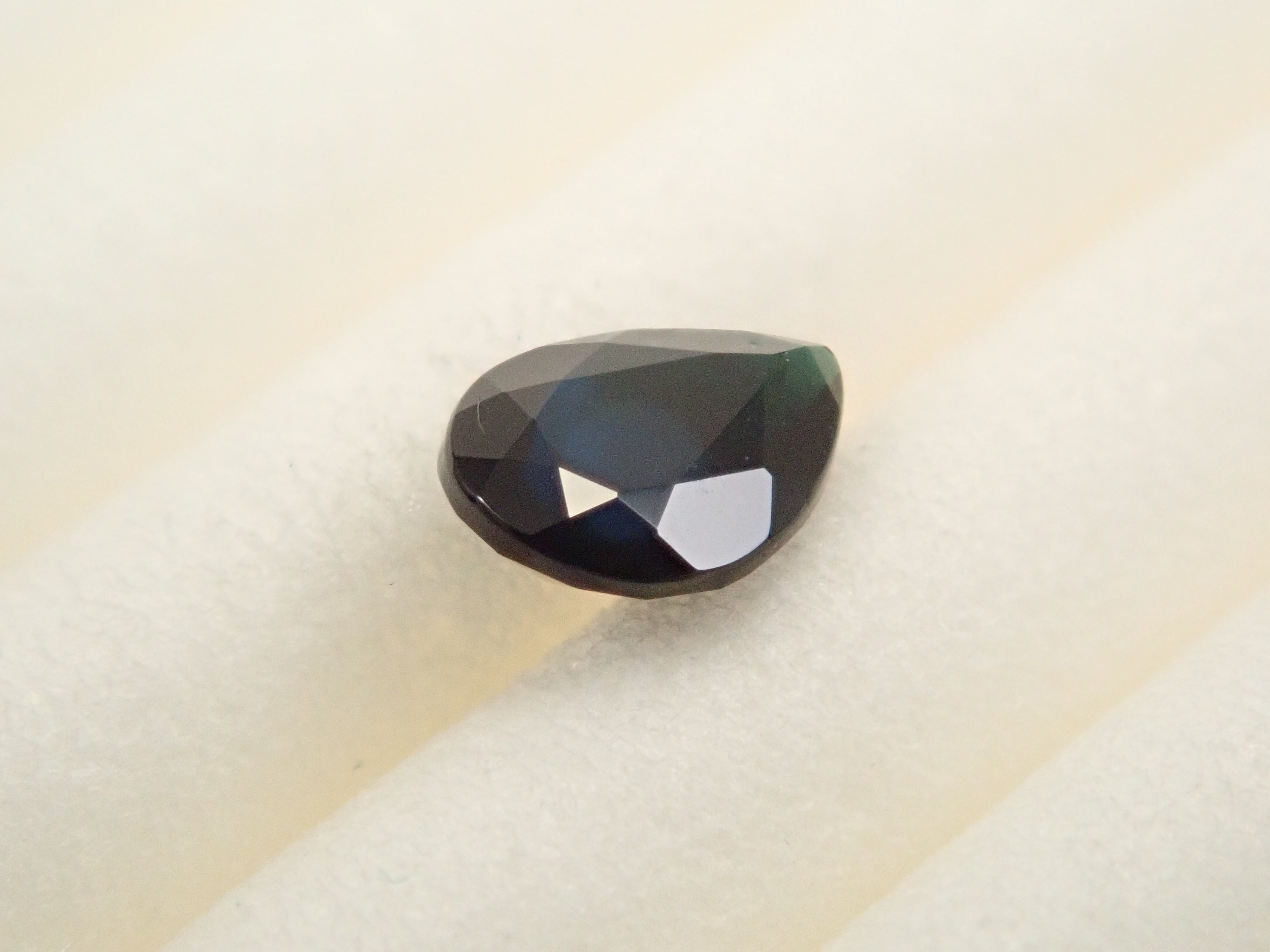 【12561944掲載】ブラジル産ラズライト(天藍石) 0.180ctルース