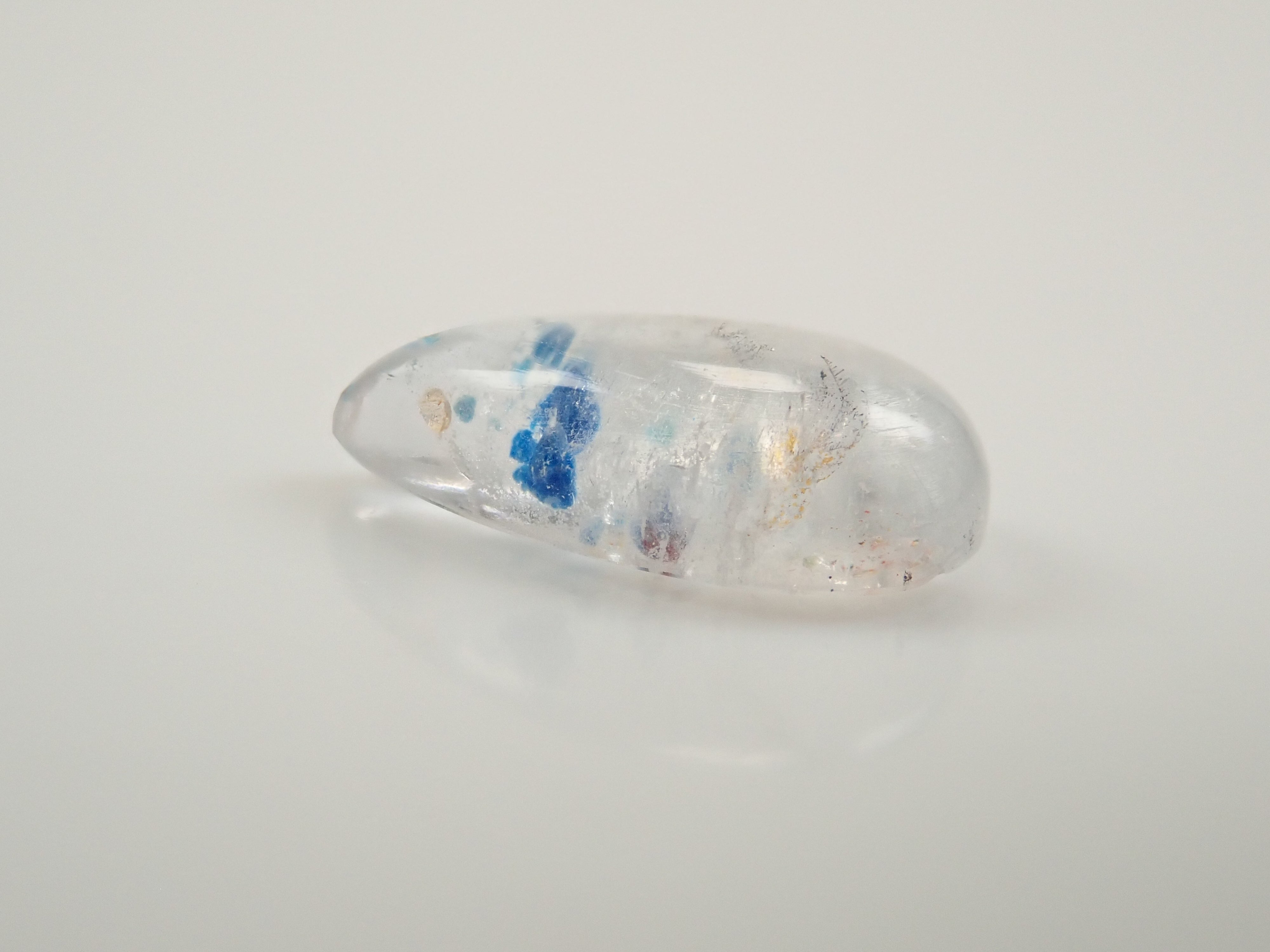 【12561941掲載】ブラジル産メデューサクォーツ(パライバクォーツ) 1.202ctルース