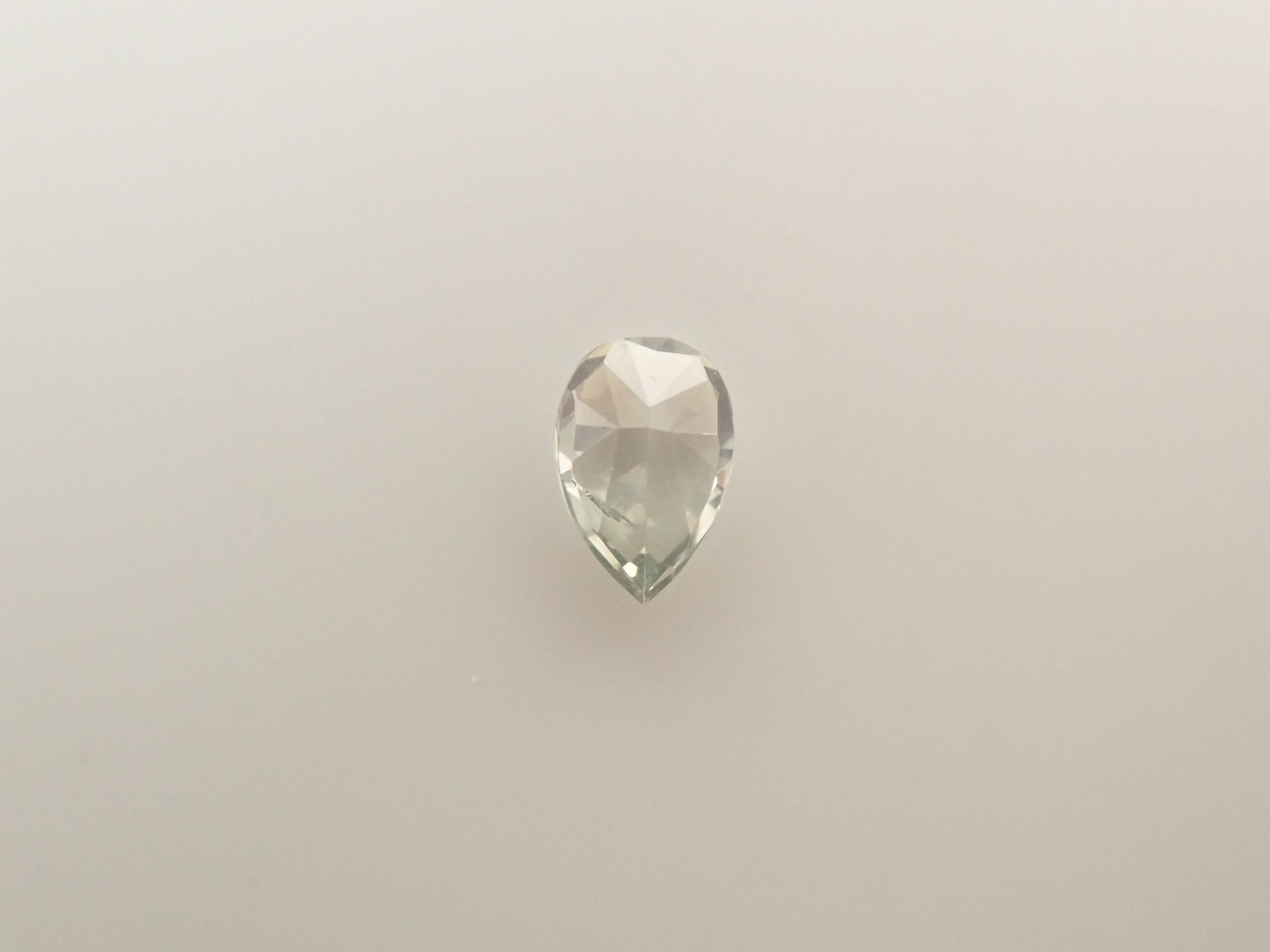 【32501855掲載】グリーンダイヤモンド 0.084ctルース(FANCY GRAY GREEN, I-1)