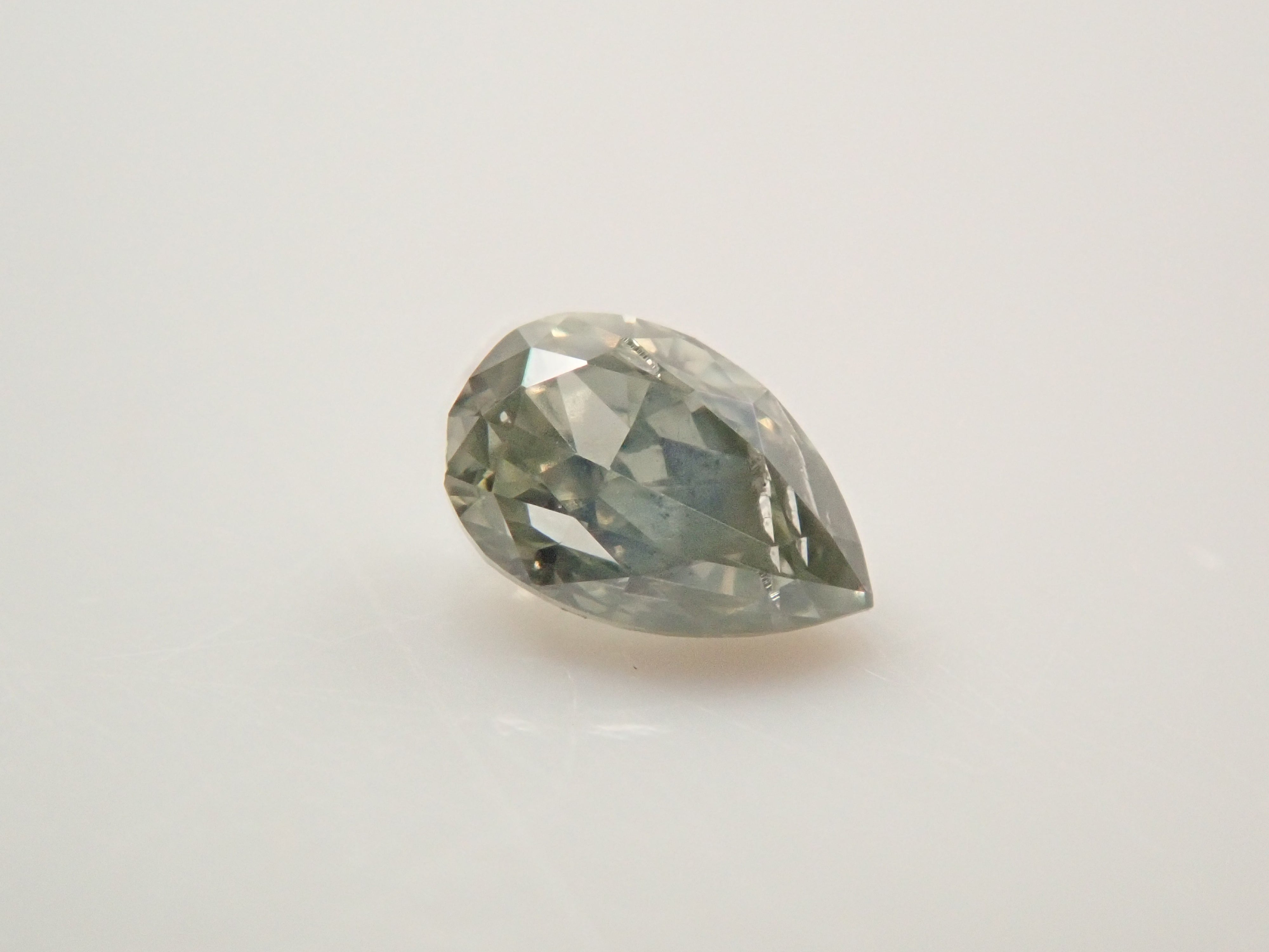 【32501855掲載】グリーンダイヤモンド 0.084ctルース(FANCY GRAY GREEN, I-1)