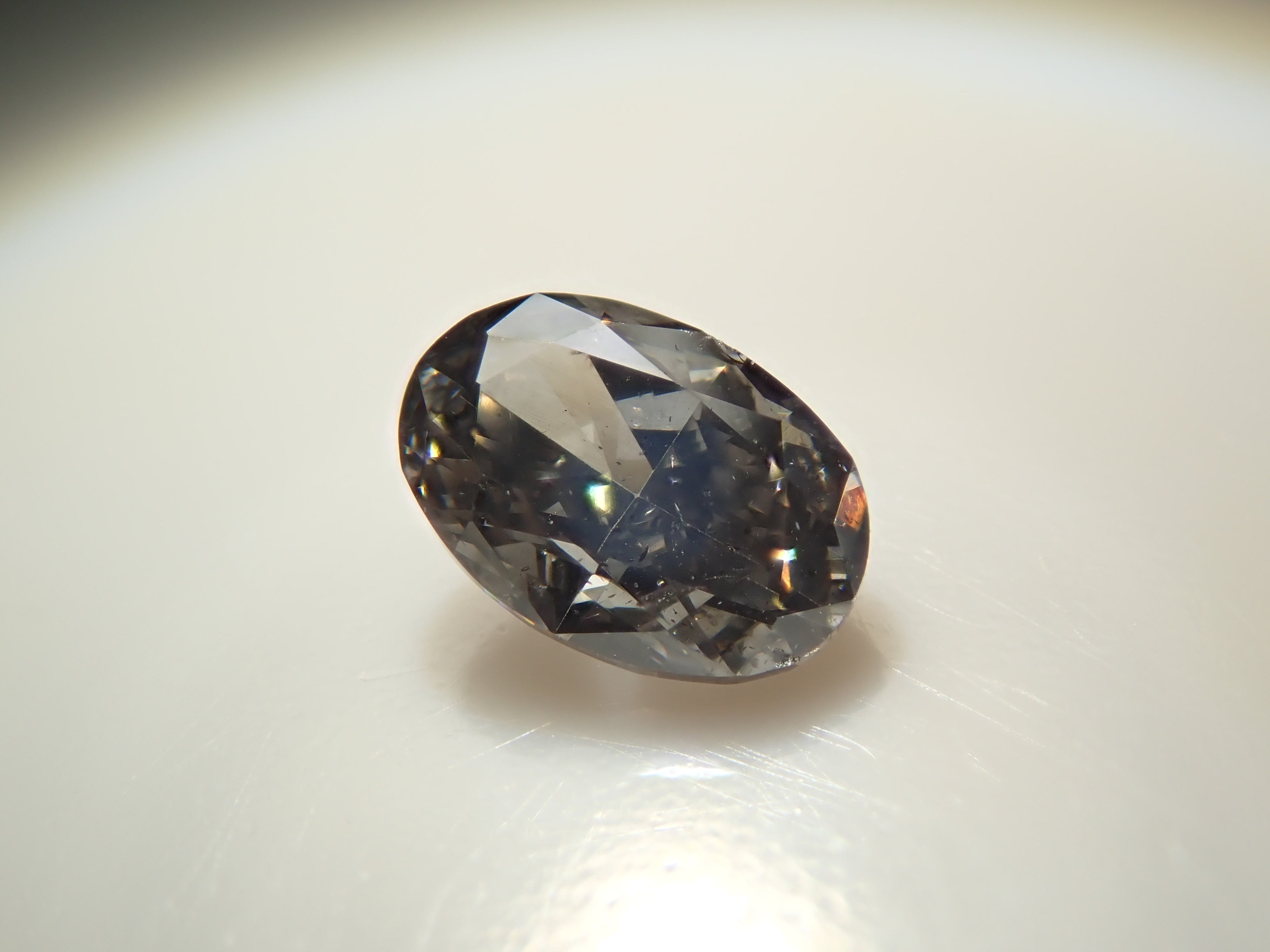 【32501859掲載】グレーダイヤモンド 0.158ctルース(FANCY DARK GRAY, I-1)