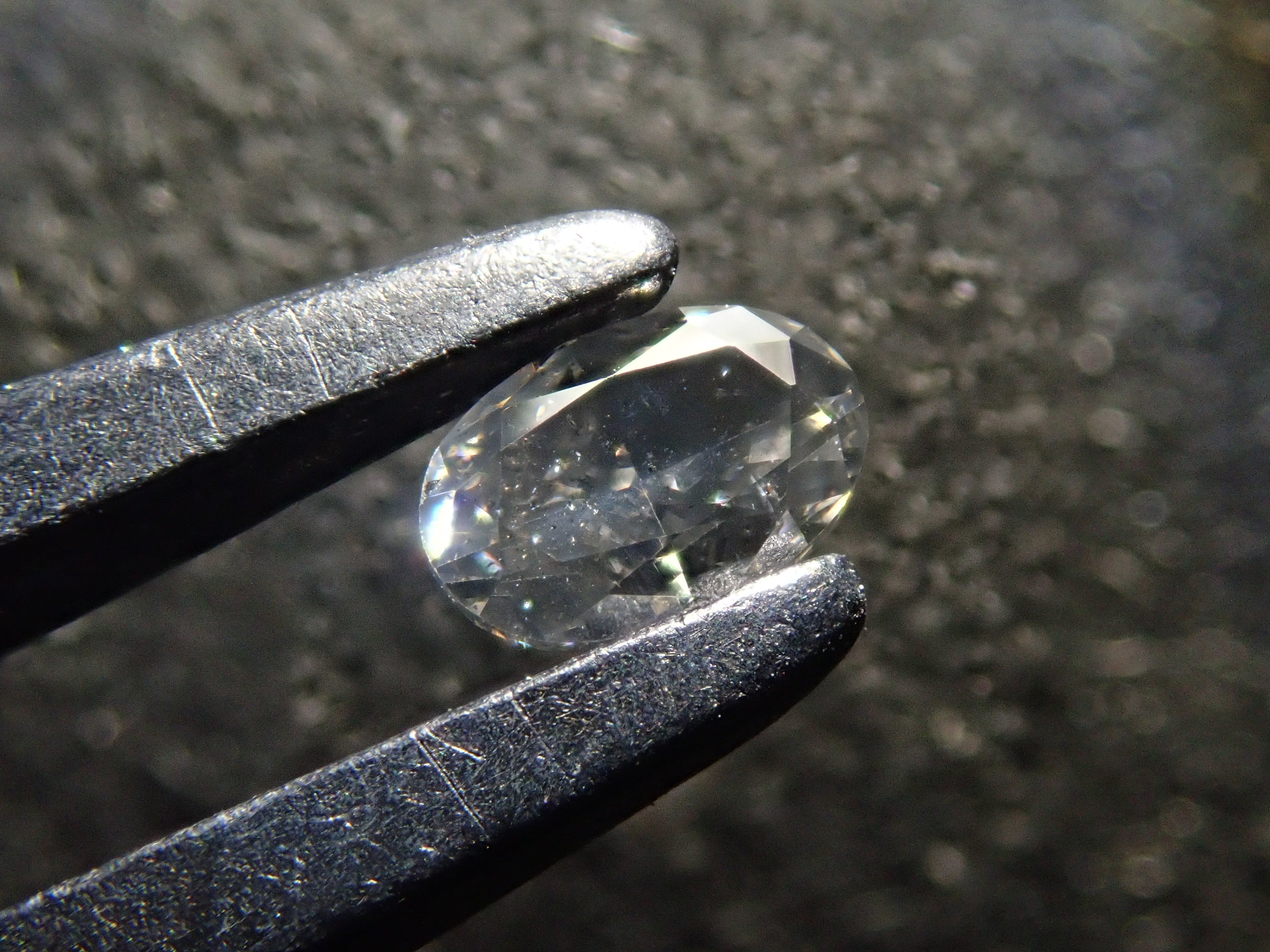 【32501859掲載】グレーダイヤモンド 0.158ctルース(FANCY DARK GRAY, I-1)