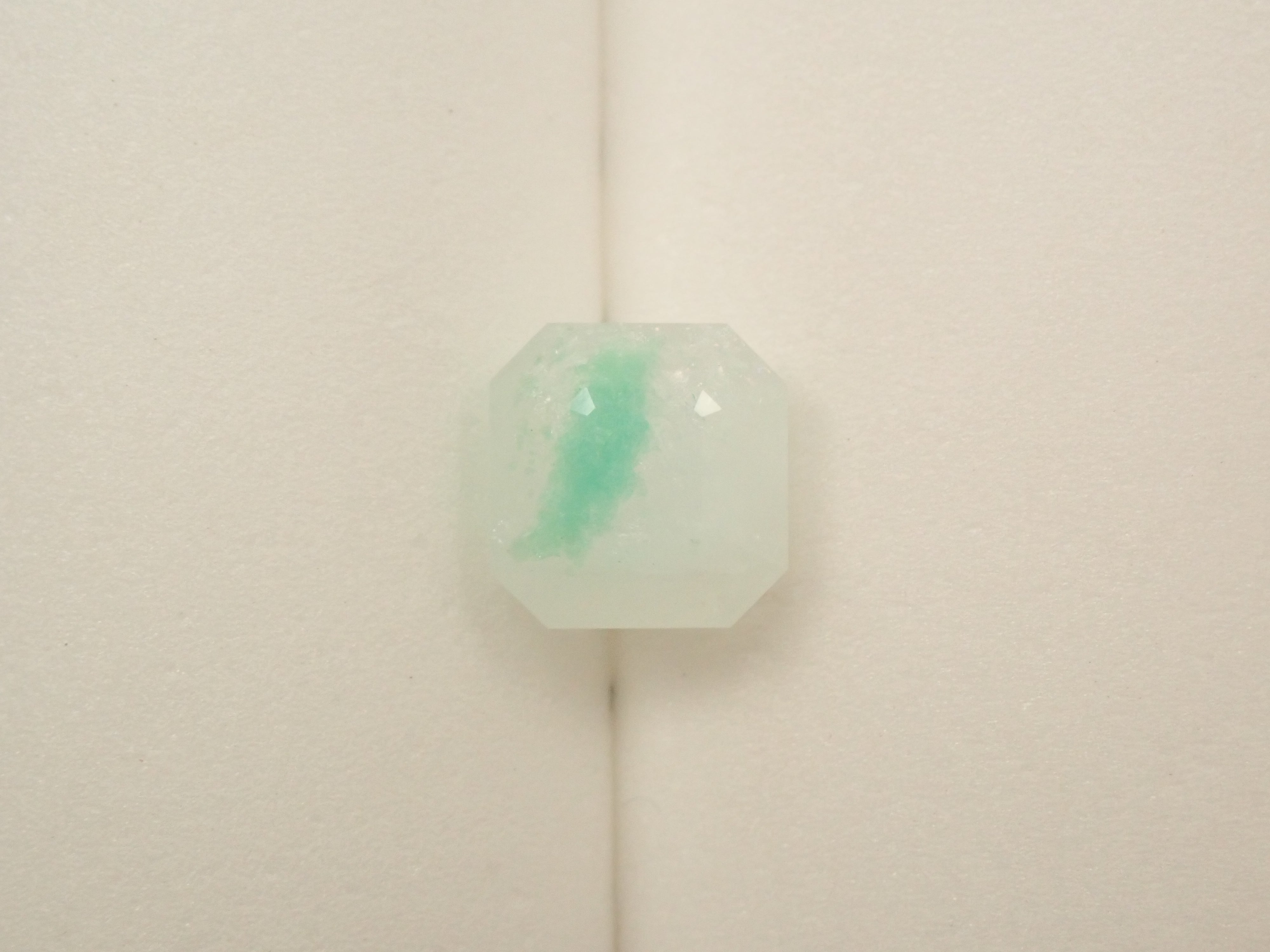 パキスタン産エメラルドインクォーツ 3.020ctルース