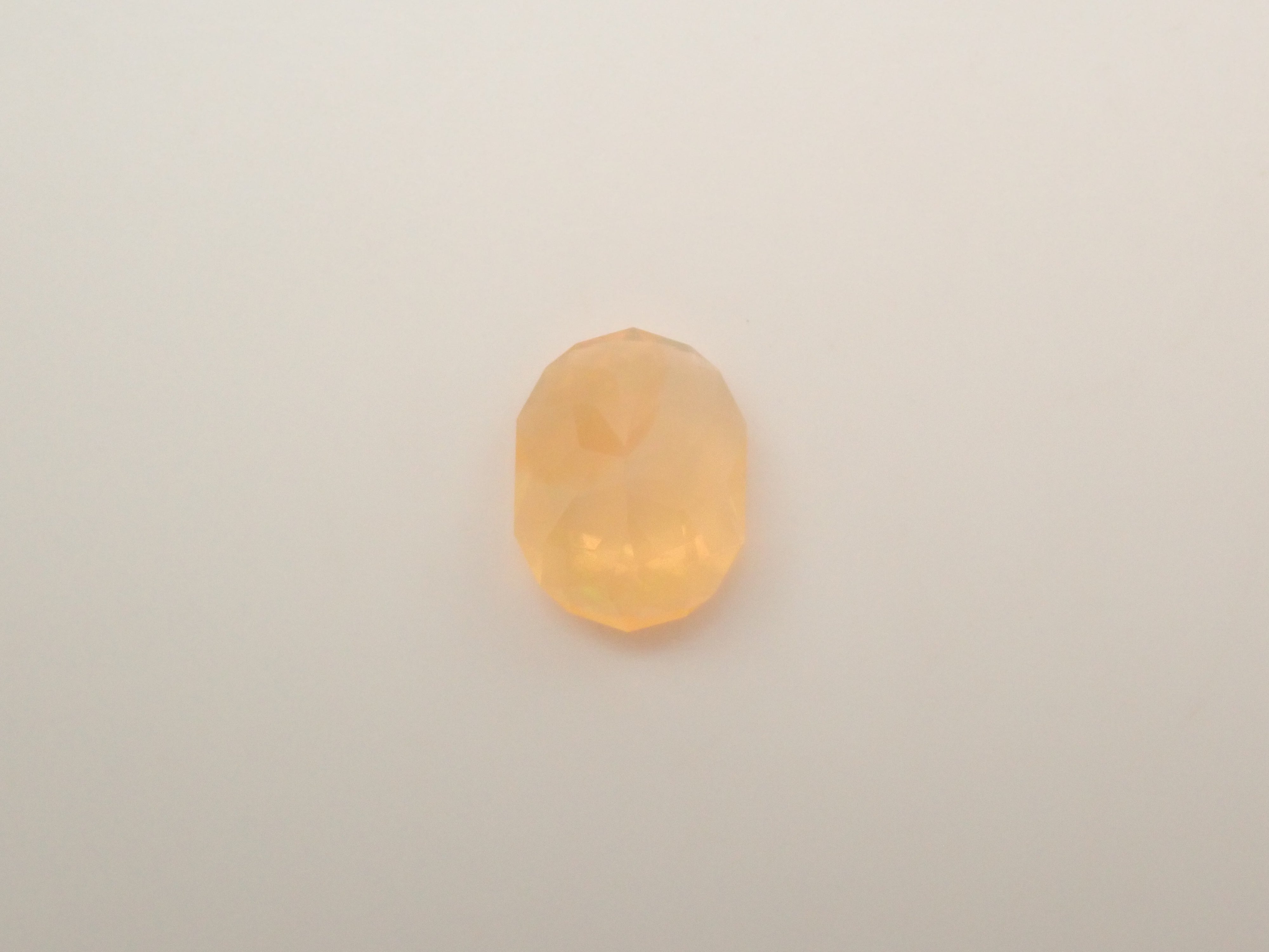 メキシコ産ファイアオパール(ファセットカット) 0.501ctルース