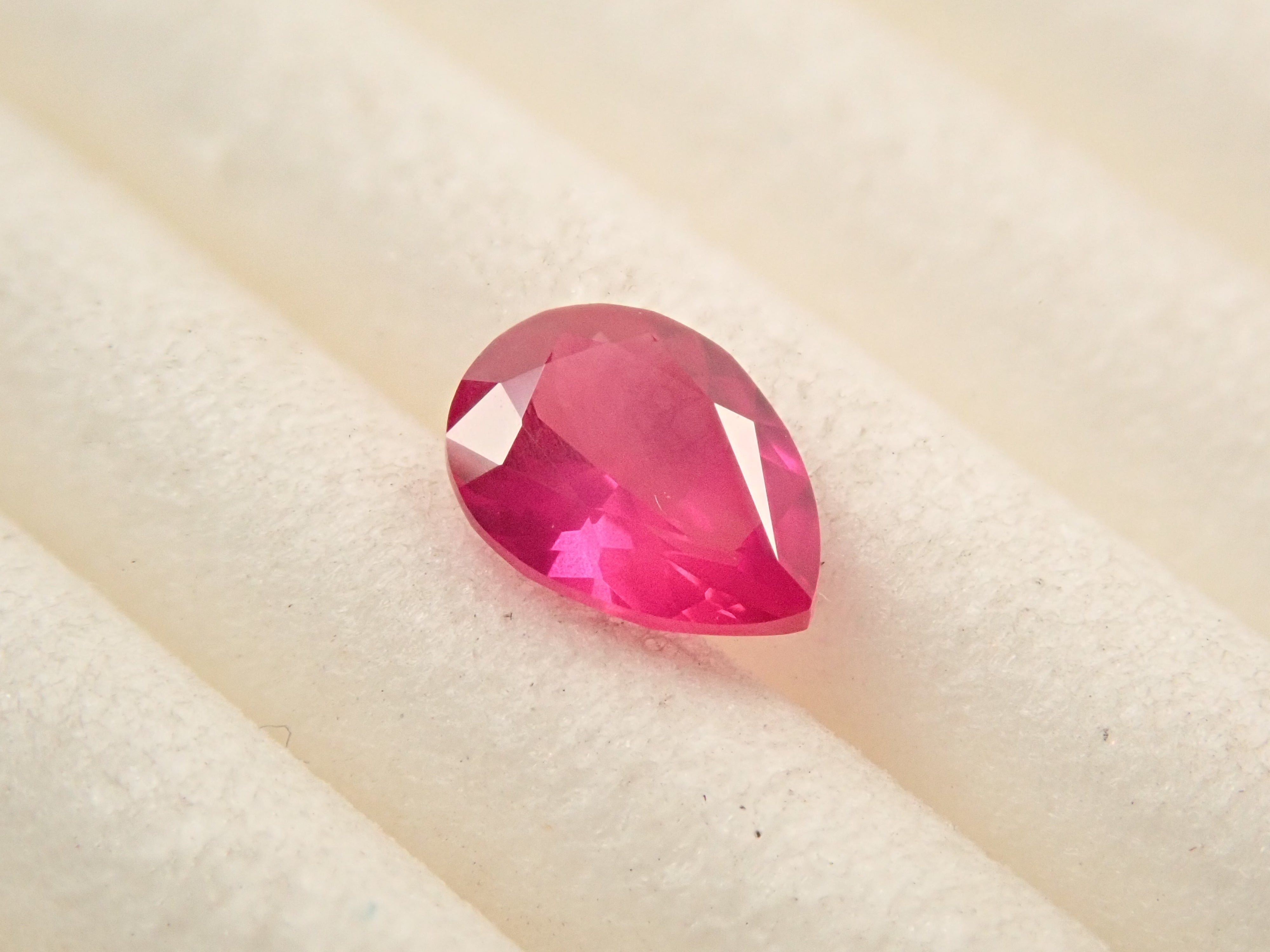 【12561105掲載】ルビー 0.286ctルース