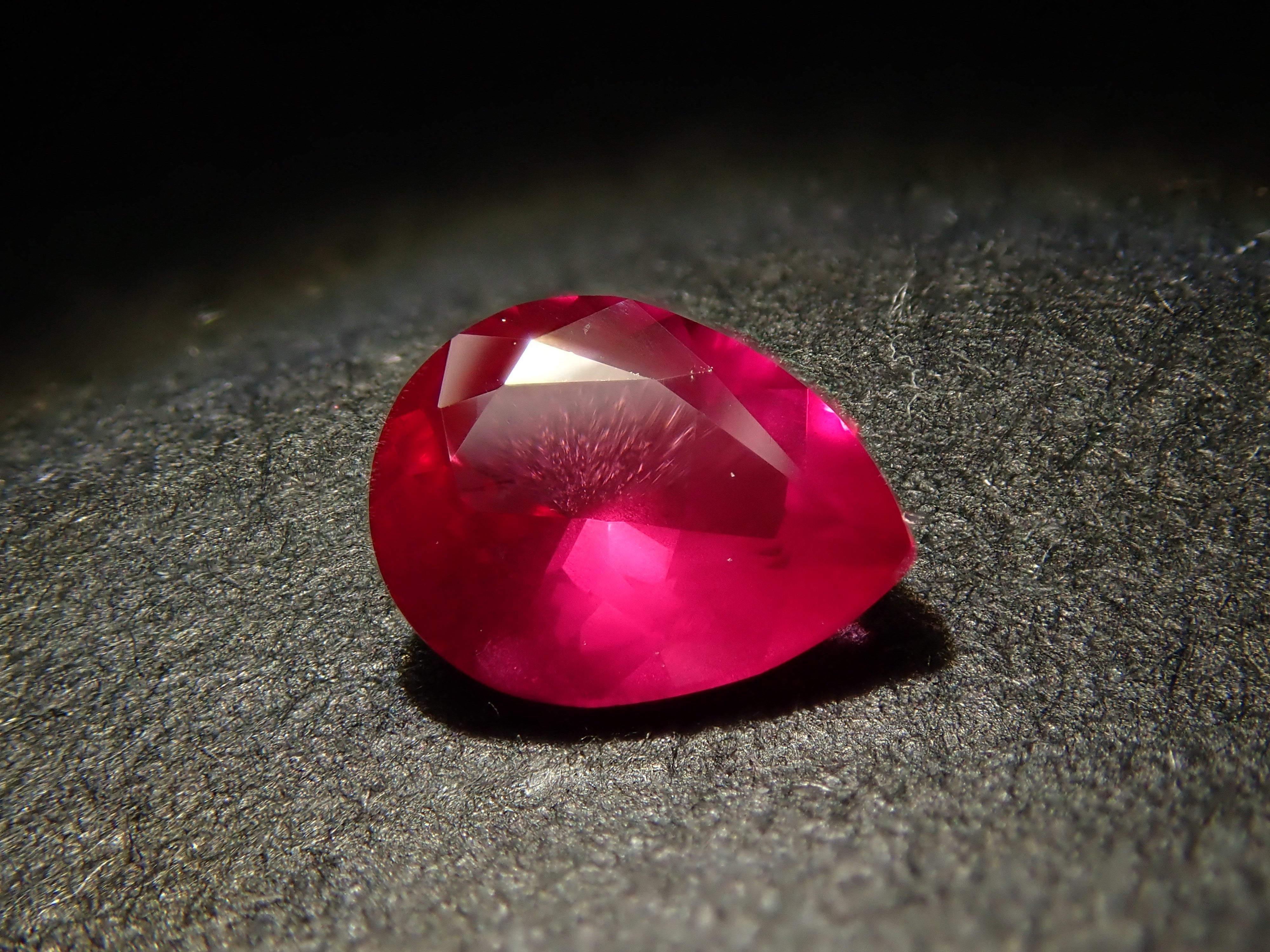 【12561105掲載】ルビー 0.286ctルース