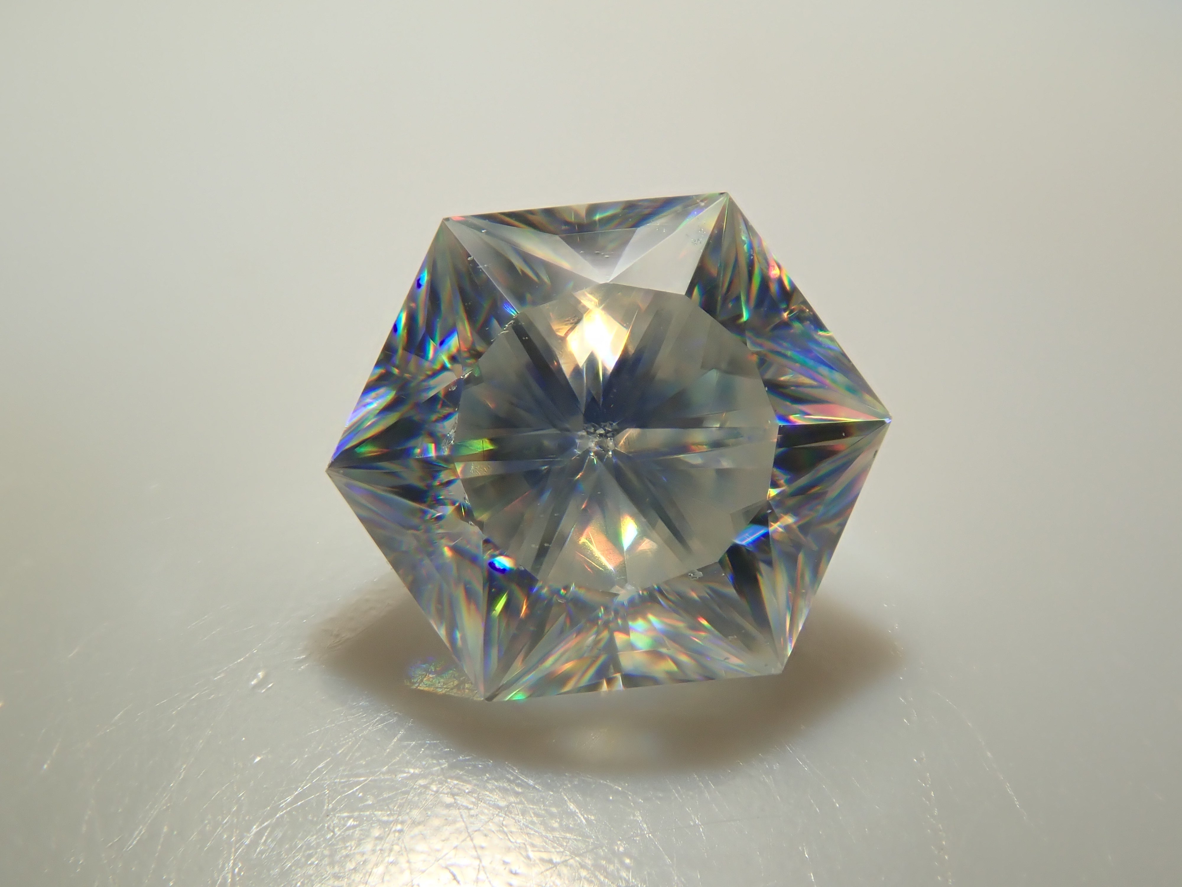 【12561316掲載】合成ルチル 0.768ctルース