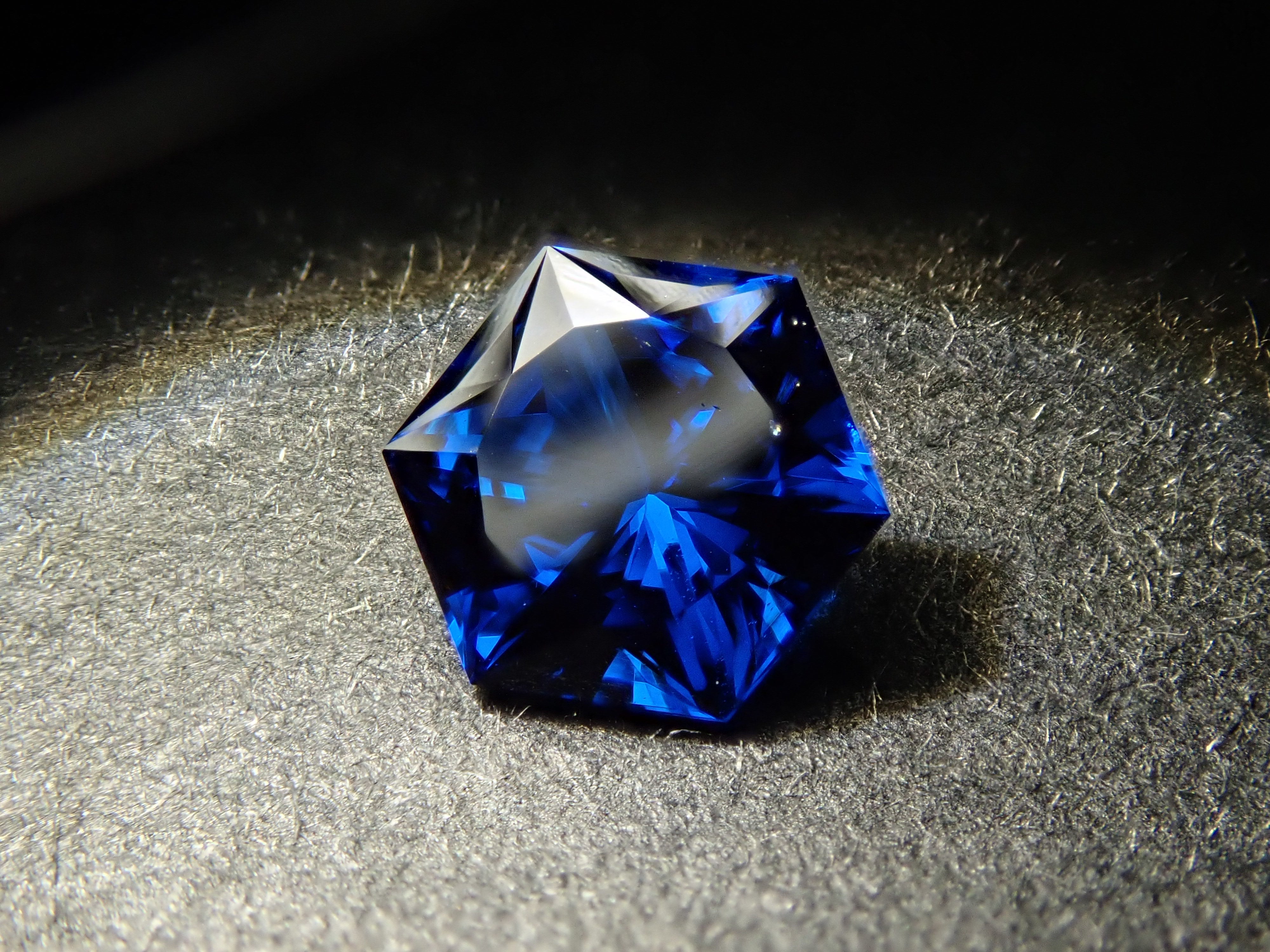Synthetic Cobalt Spinel 0.466ct Loose