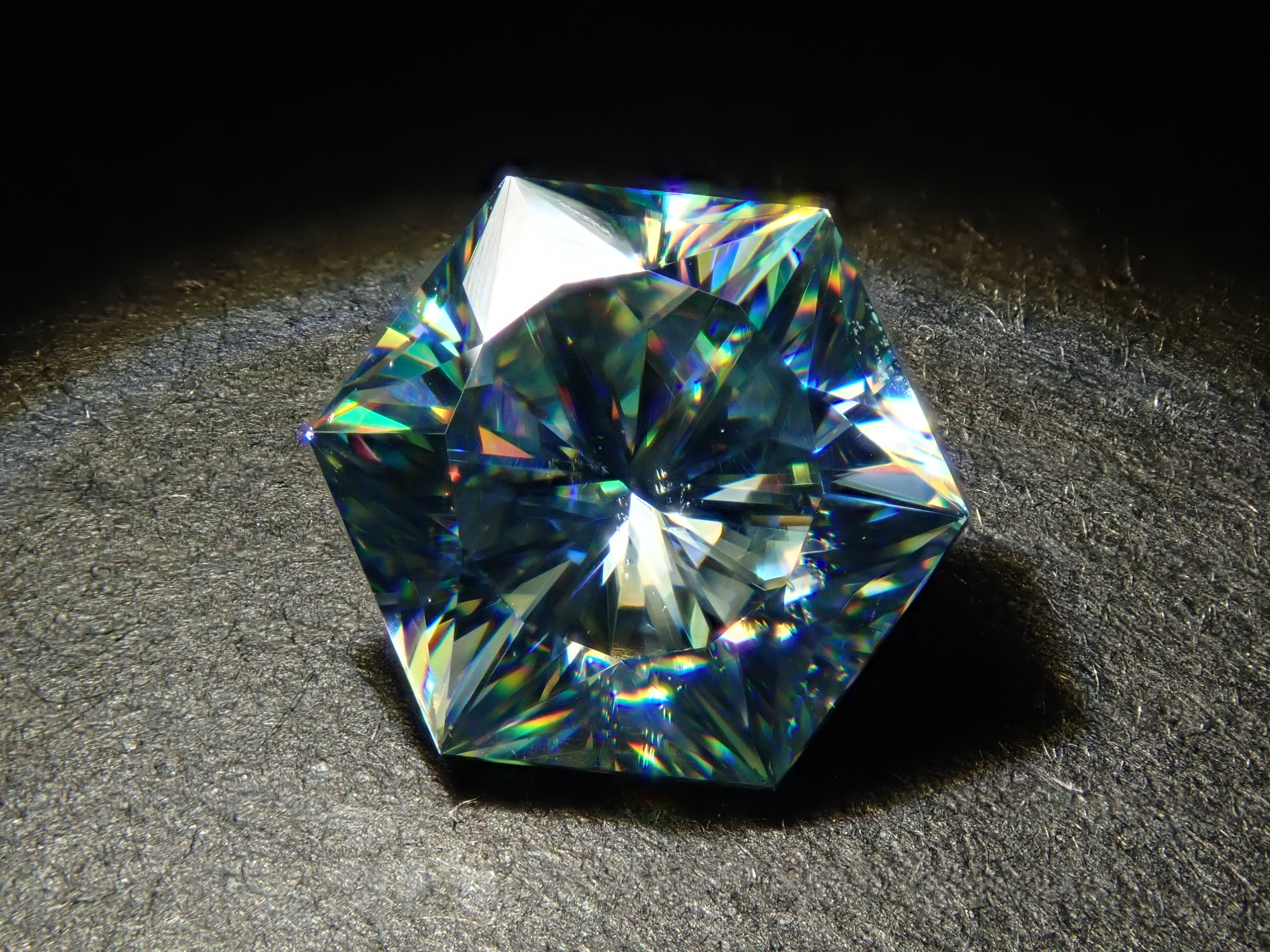 【12561510掲載】合成ルチル 2.462ctルース